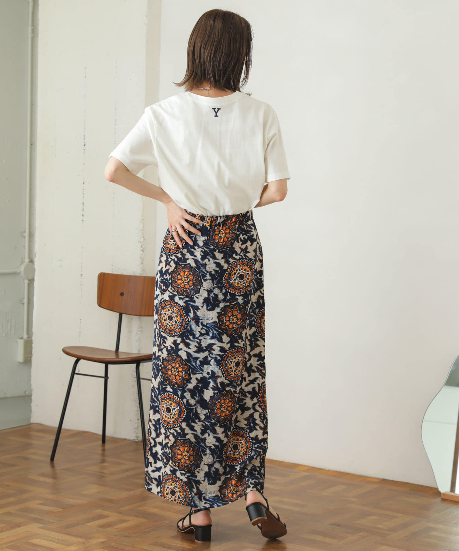 NVY×O.WHT
