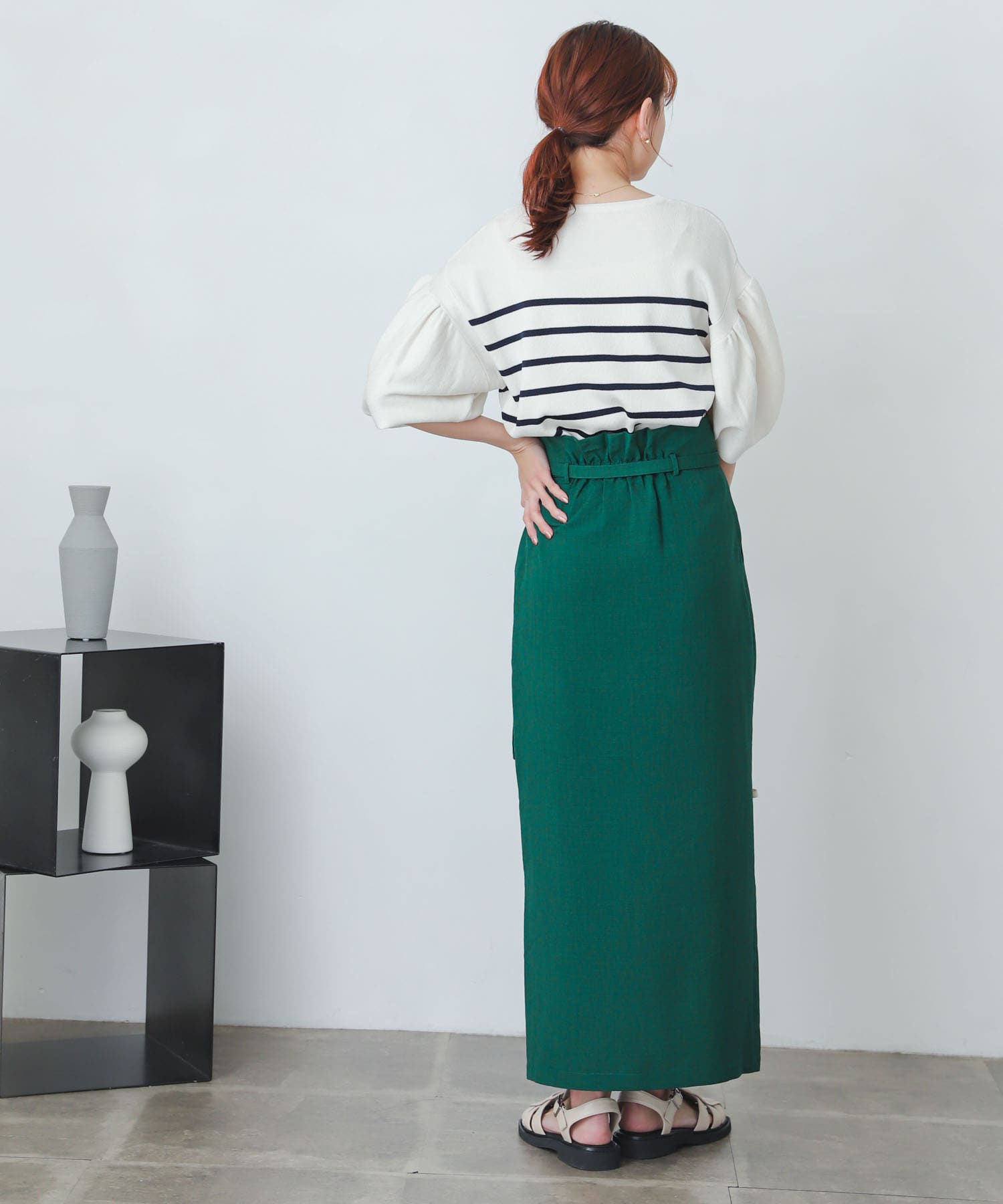 GREEN