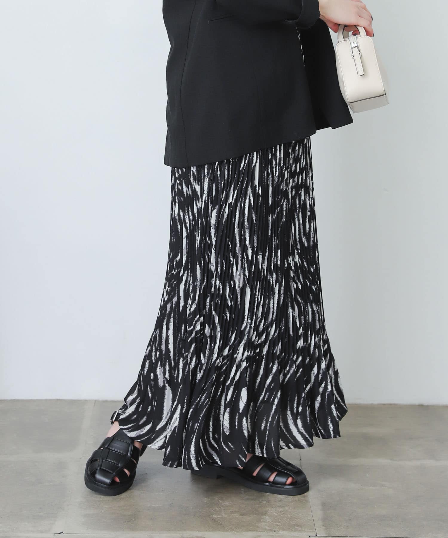 身長：156cm サイズ：one