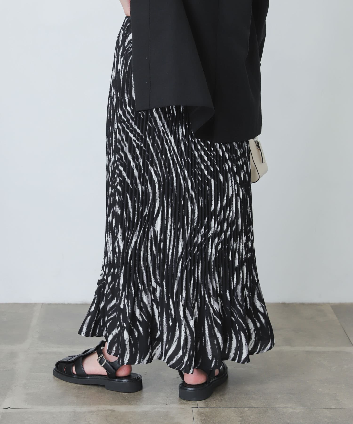 身長：156cm サイズ：one