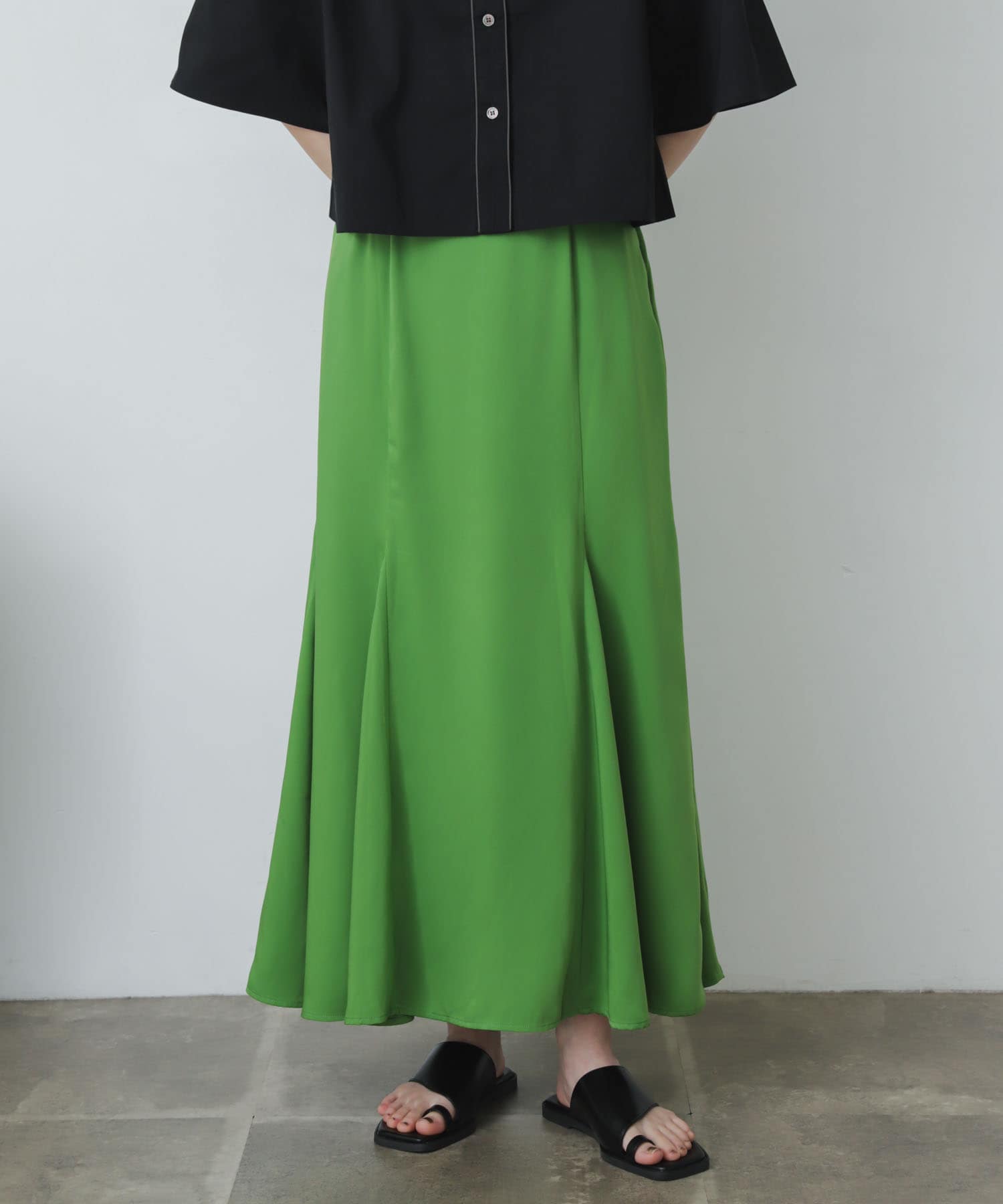 身長：156cm サイズ：one