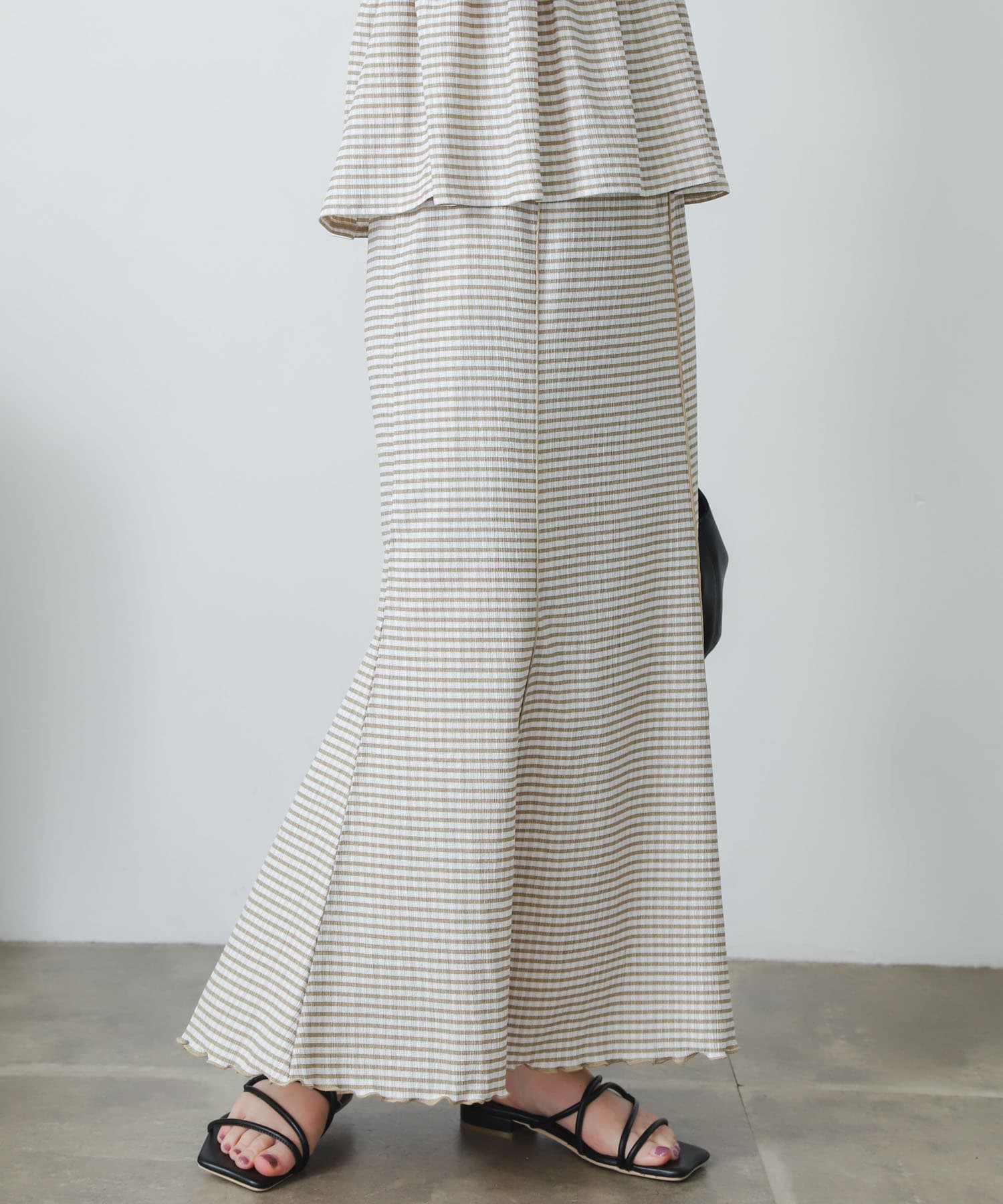 身長：156cm サイズ：one