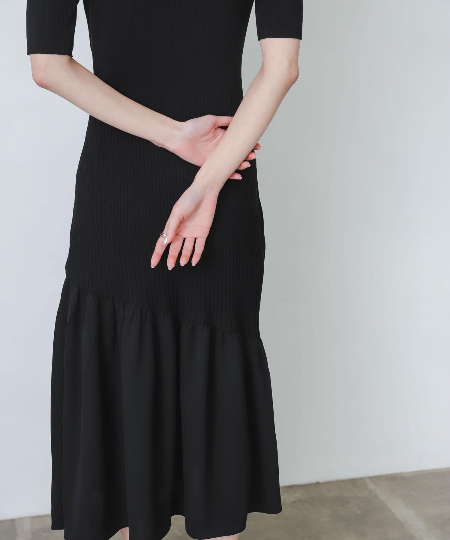 ドッキングニットマーメイドワンピース BLACK one