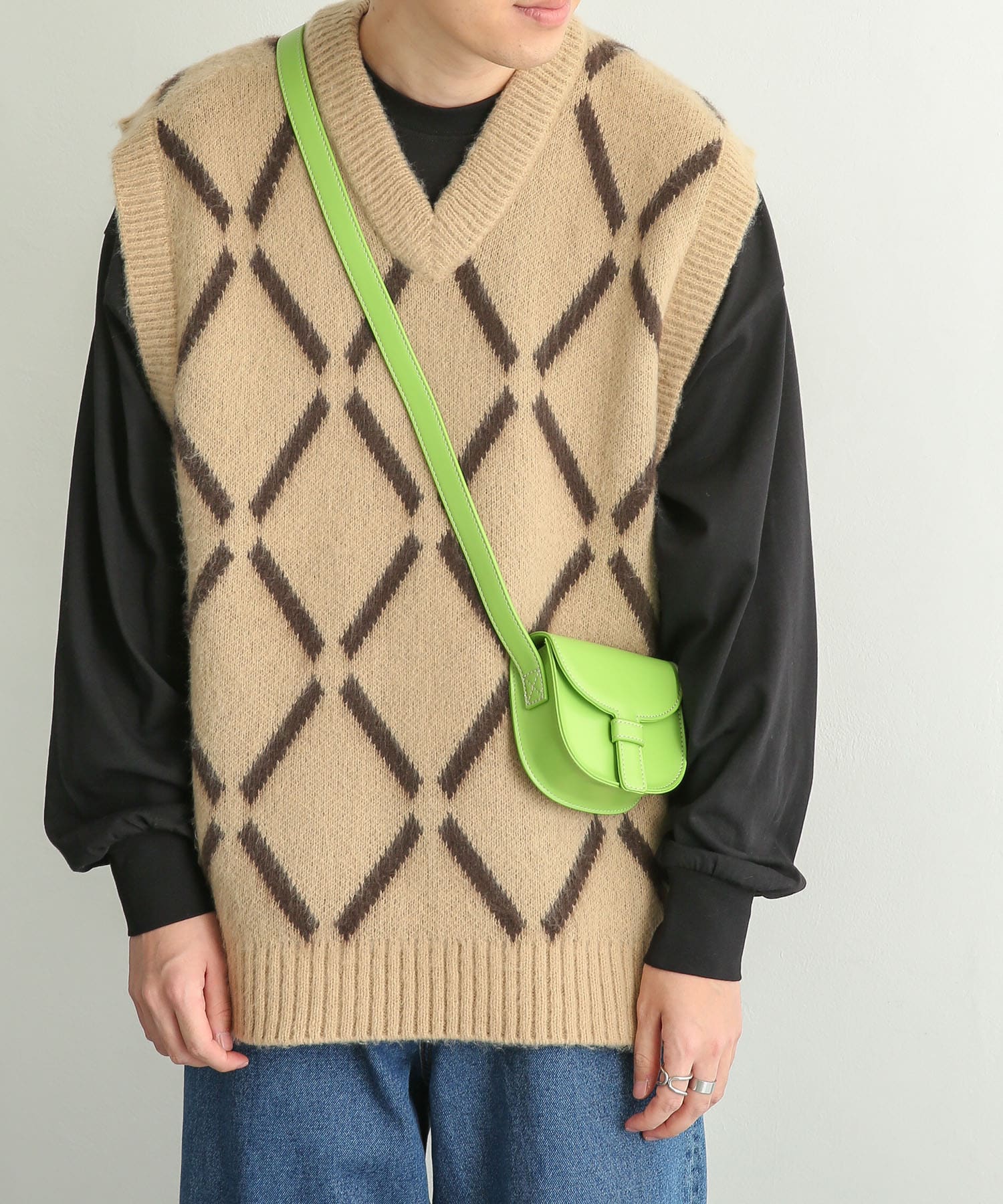 『ユニセックス』フェイクレザーフラップミニショルダー GREEN one