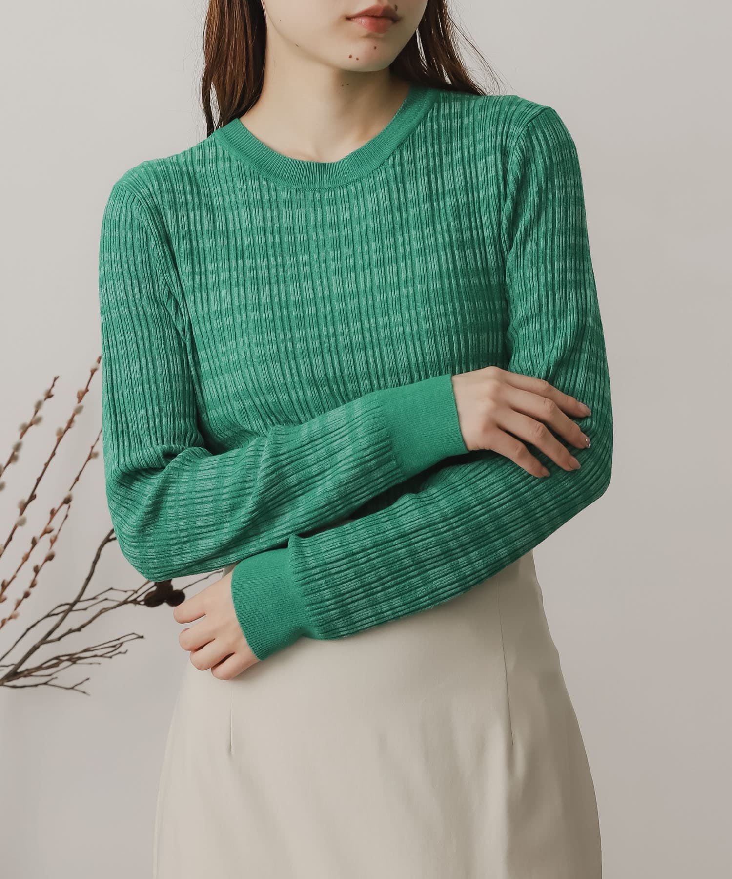 GREEN
