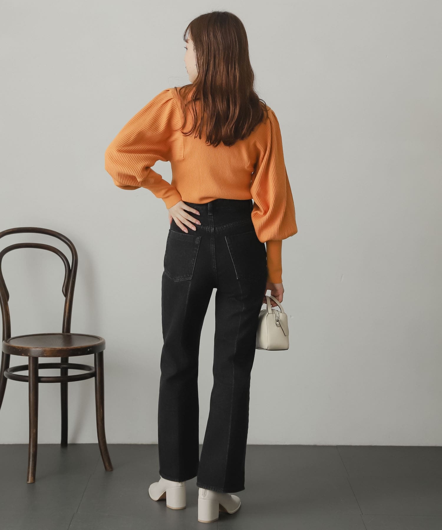 L.ORANGE