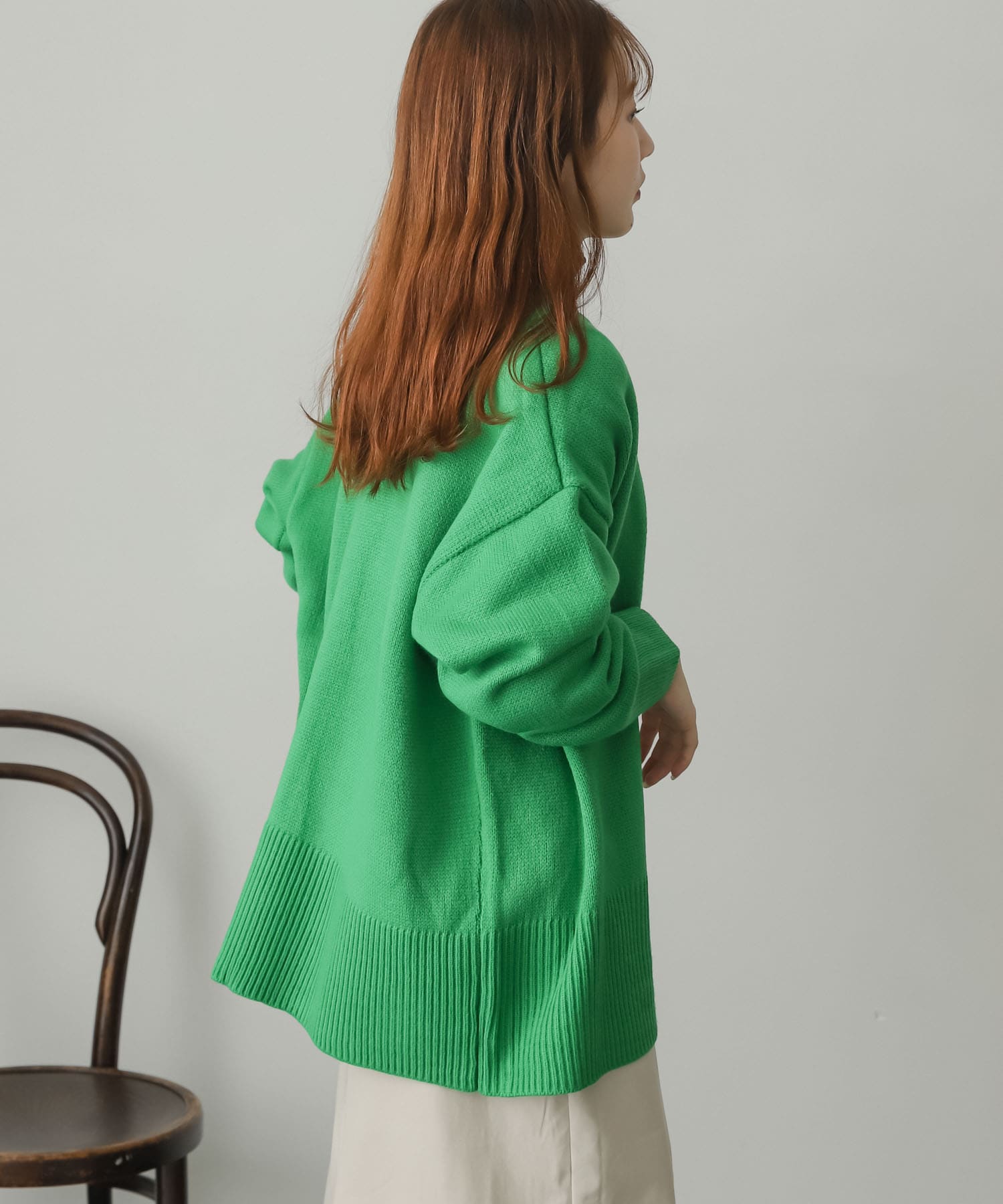 GREEN