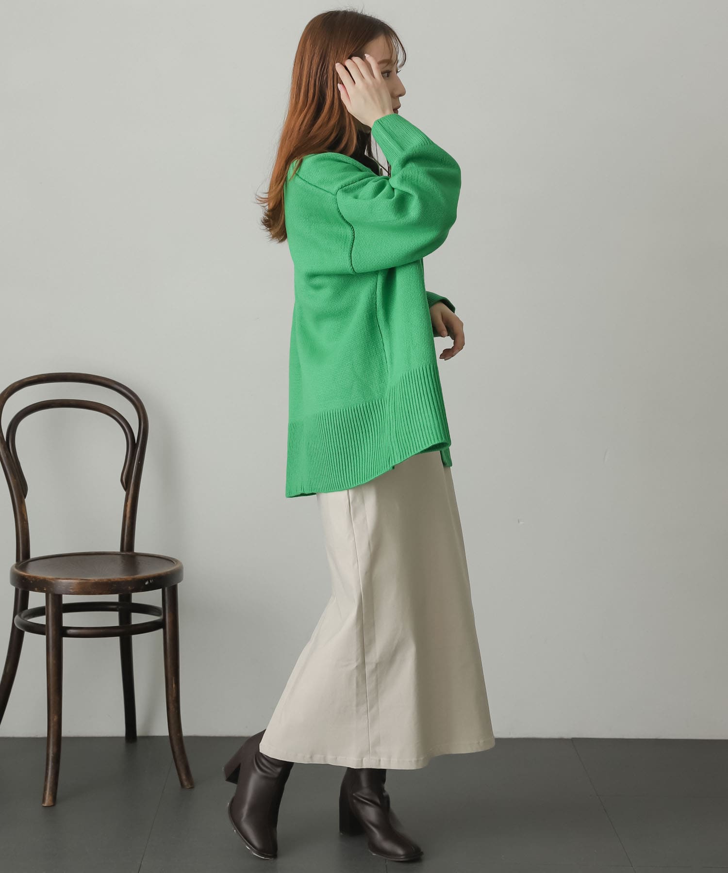 GREEN
