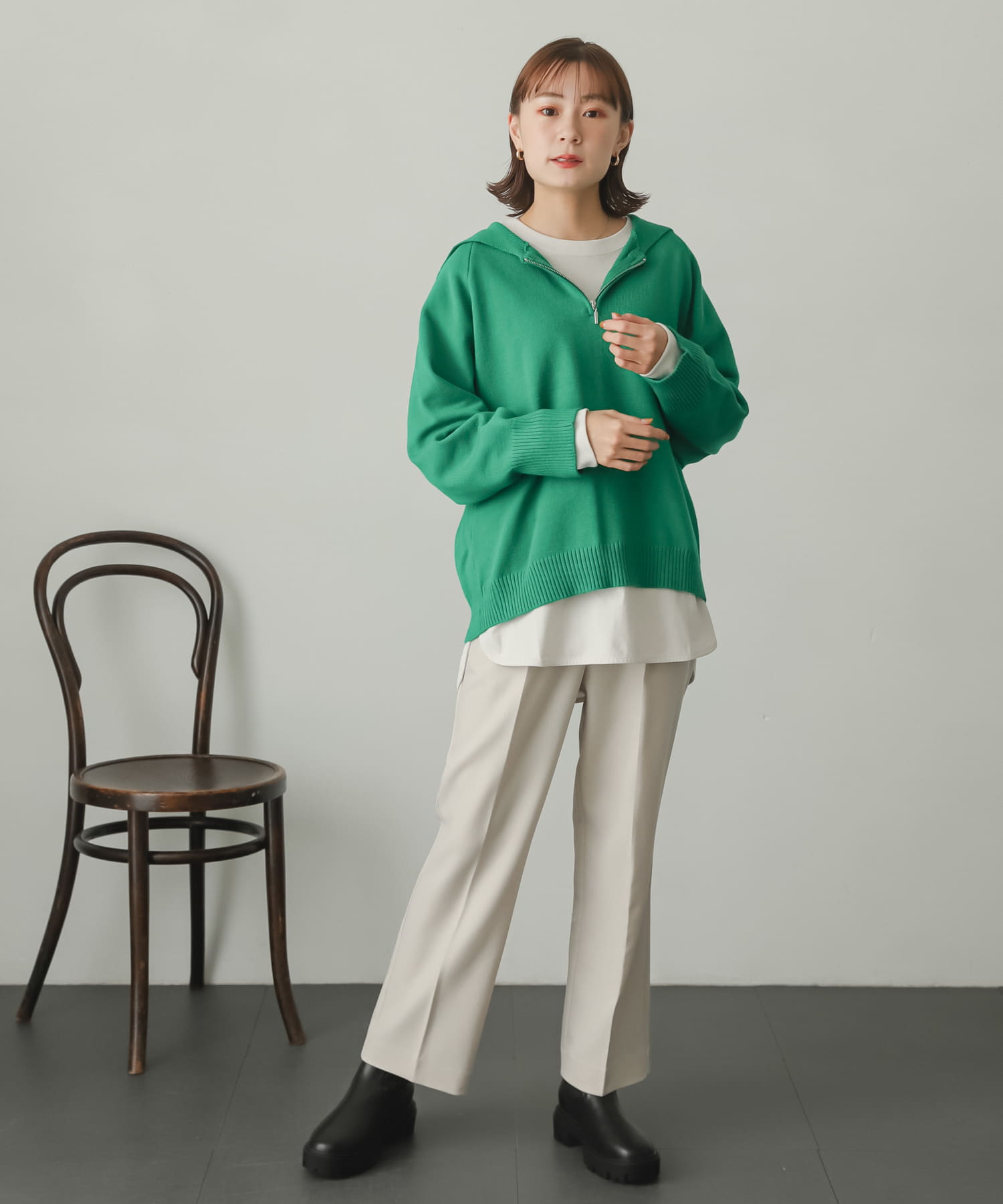 GREEN