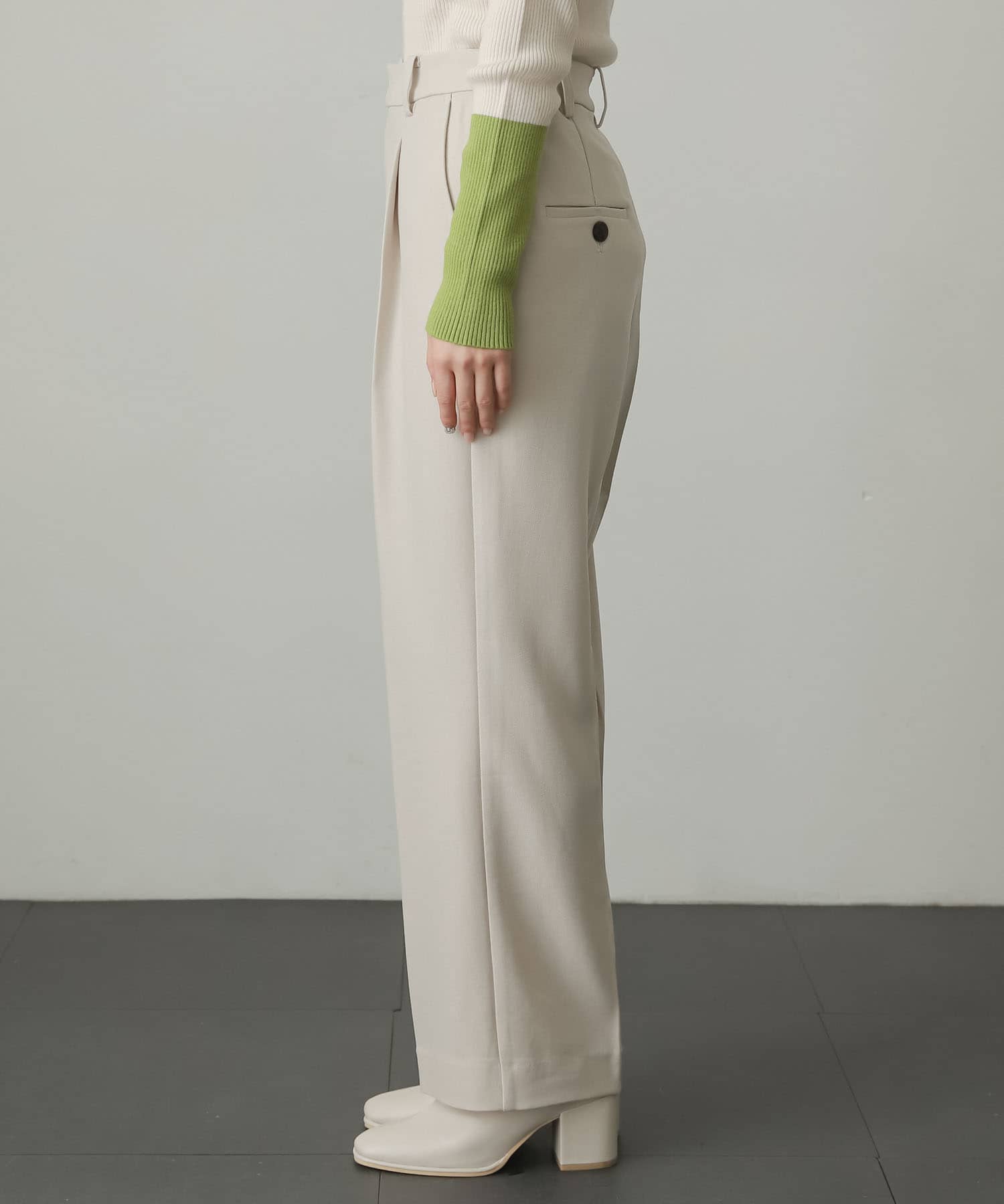 身長：156cm サイズ：XS