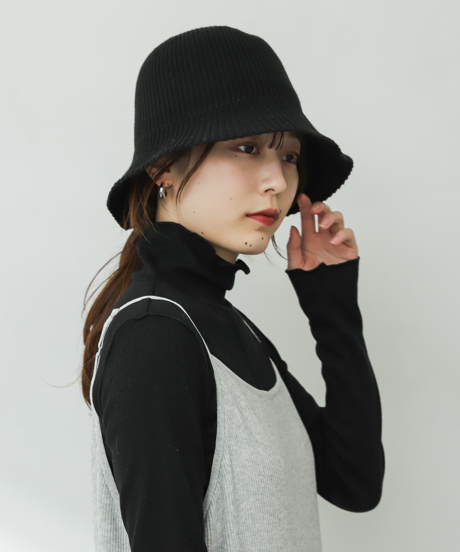 ニットバケットハット BLACK one