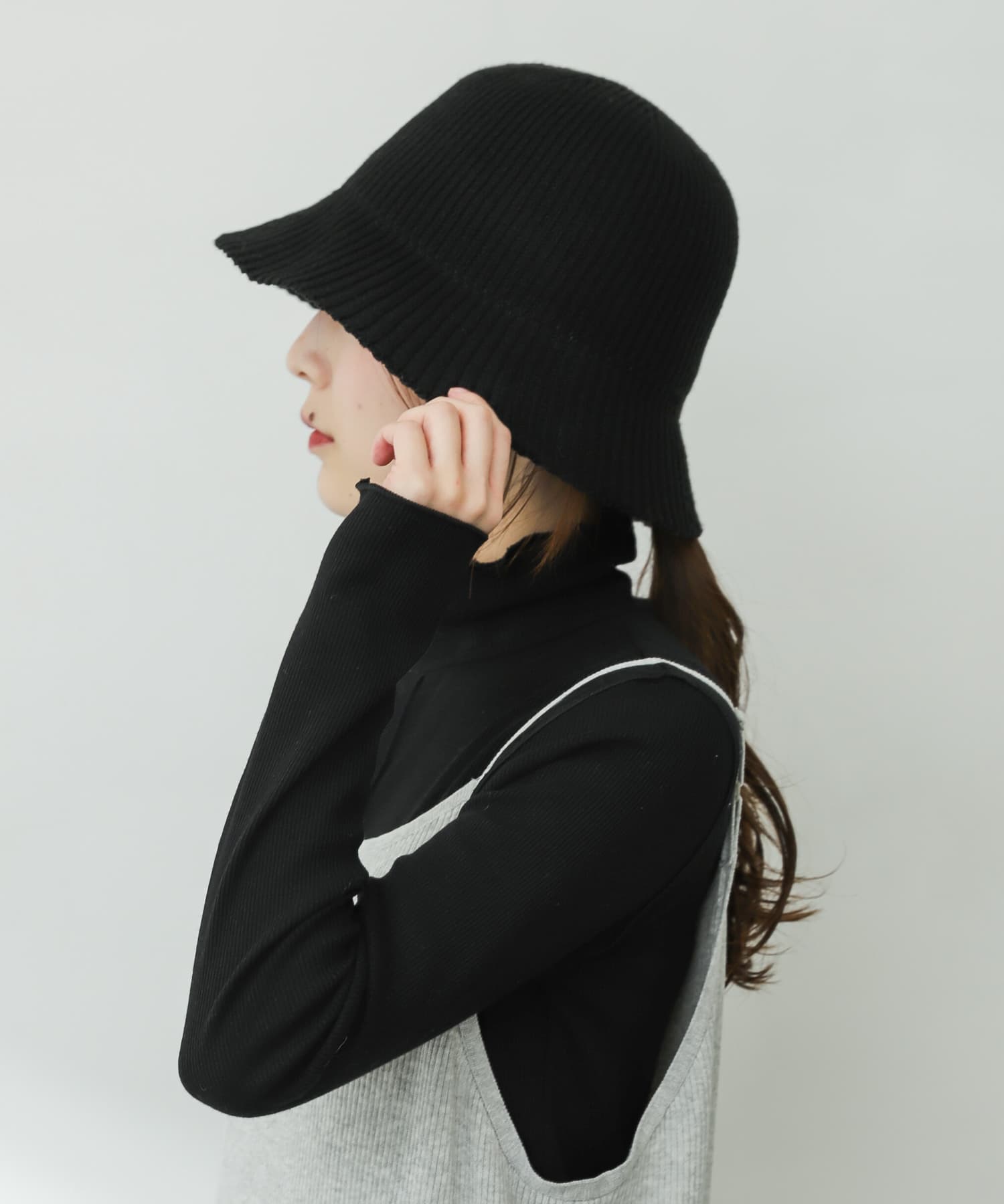 ニットバケットハット BLACK one