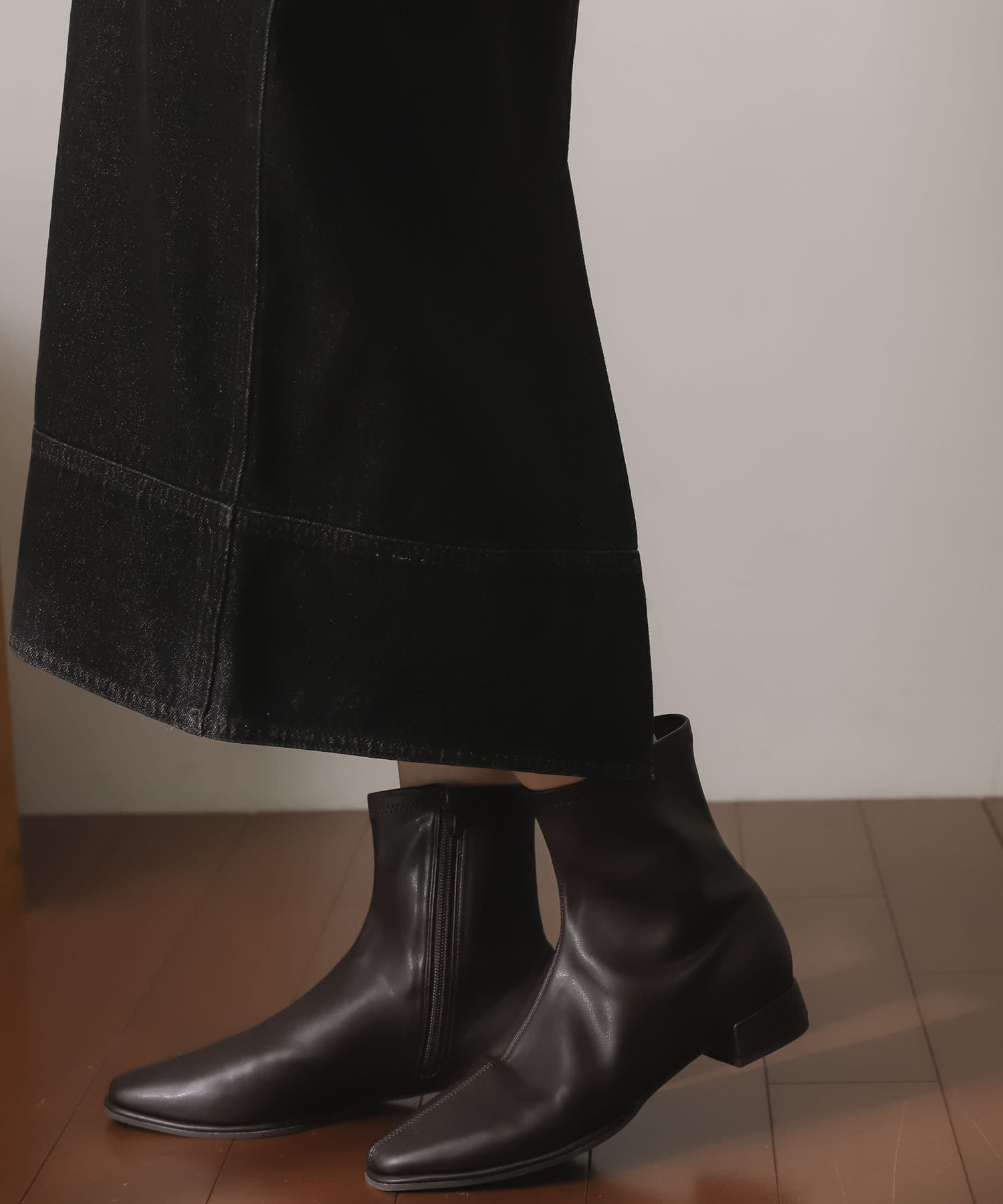 スクエアトウセンターシームストレッチローブーツ BROWN S