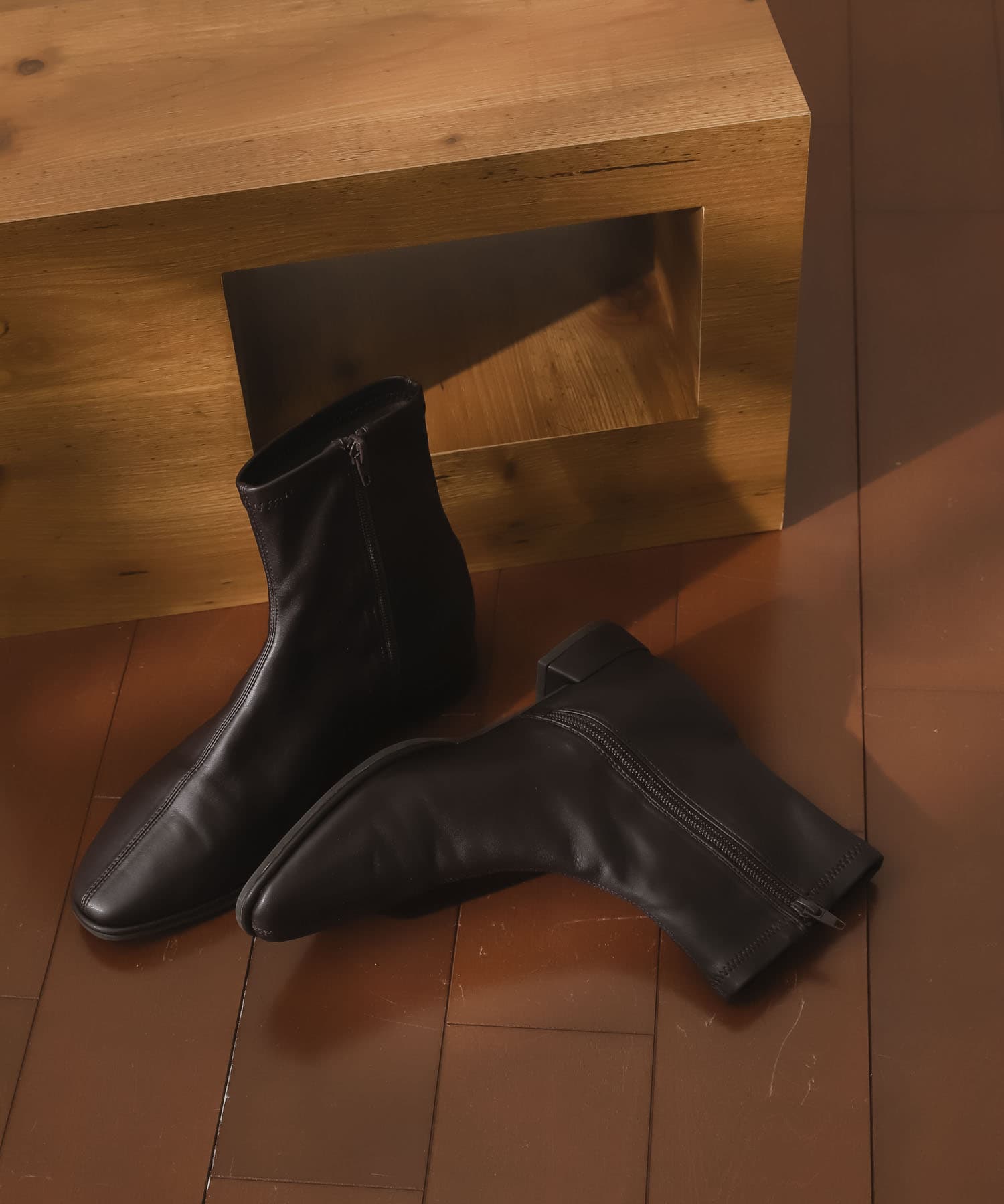 スクエアトウセンターシームストレッチローブーツ BROWN S