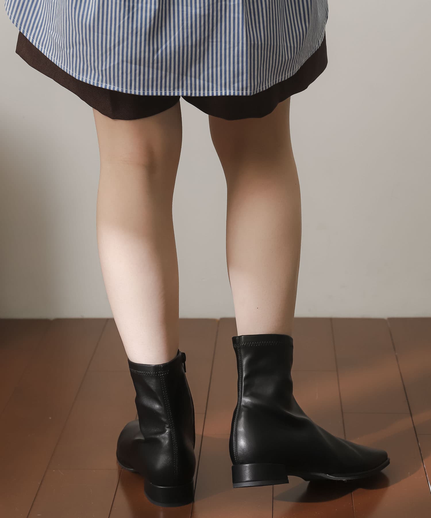 スクエアトウセンターシームストレッチローブーツ BLACK S