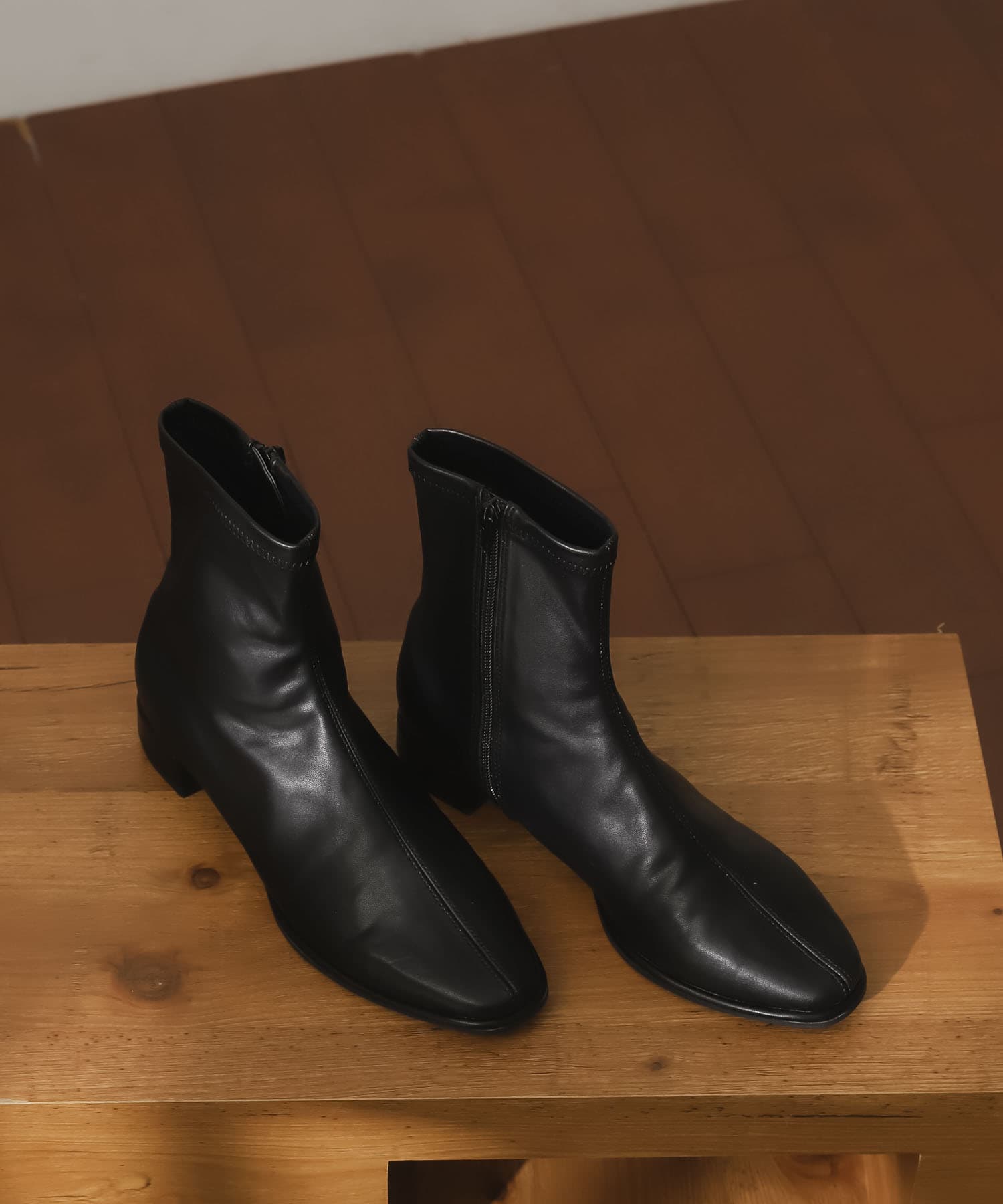 スクエアトウセンターシームストレッチローブーツ BLACK S