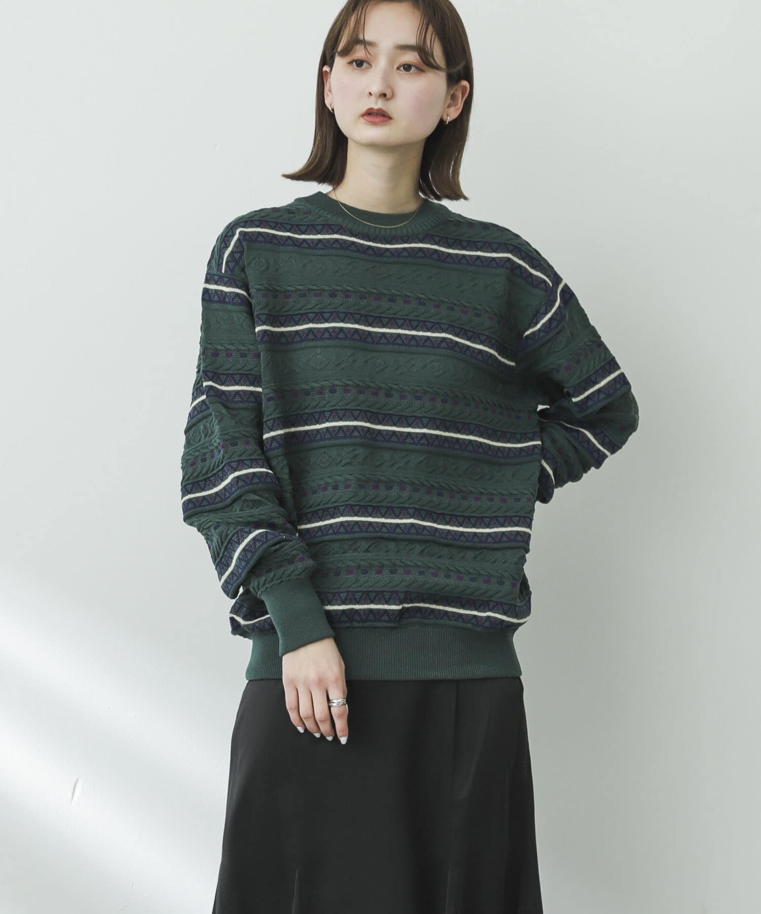 GREEN