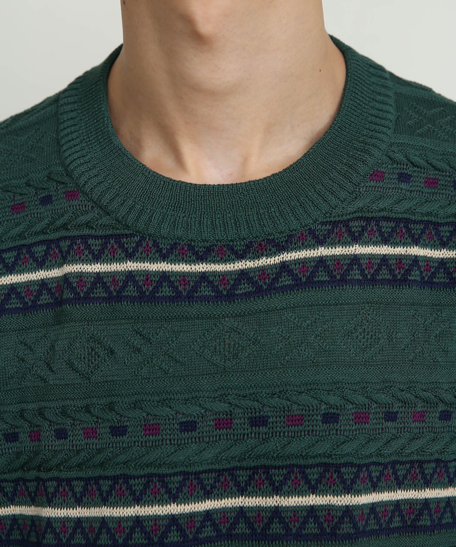 GREEN