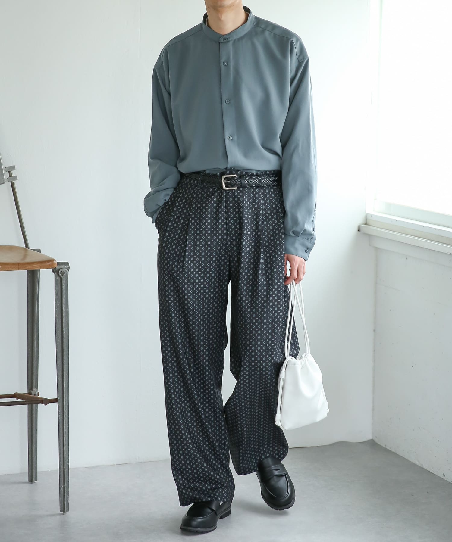 フェイクレザーコードキンチャクショルダー WHITE one