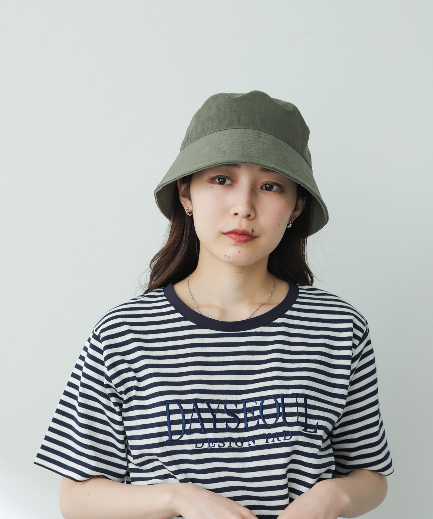 『ユニセックス』ツイルバケットハット L.KHAKI one