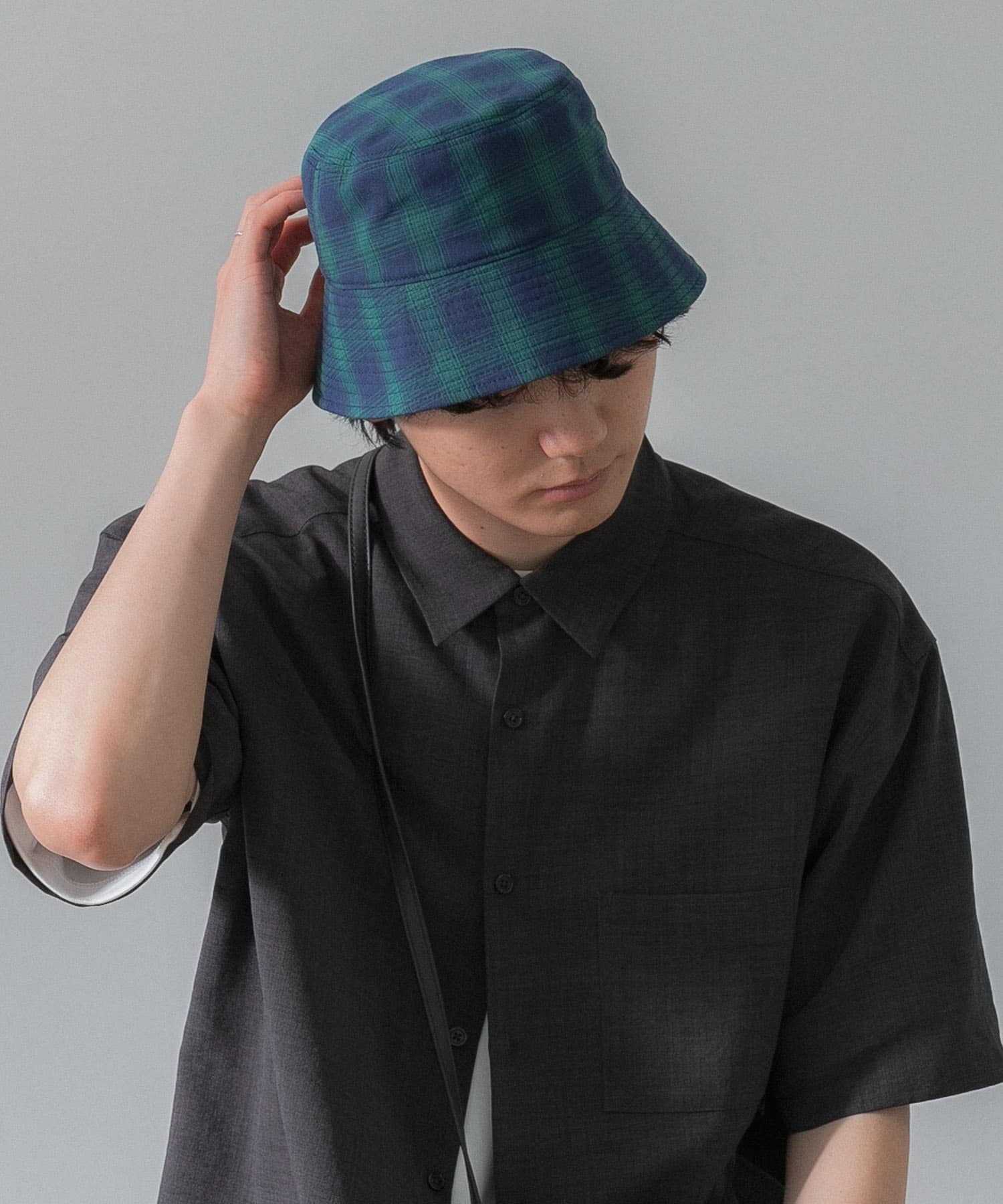 『ユニセックス』チェックバケットハットB NAVY one
