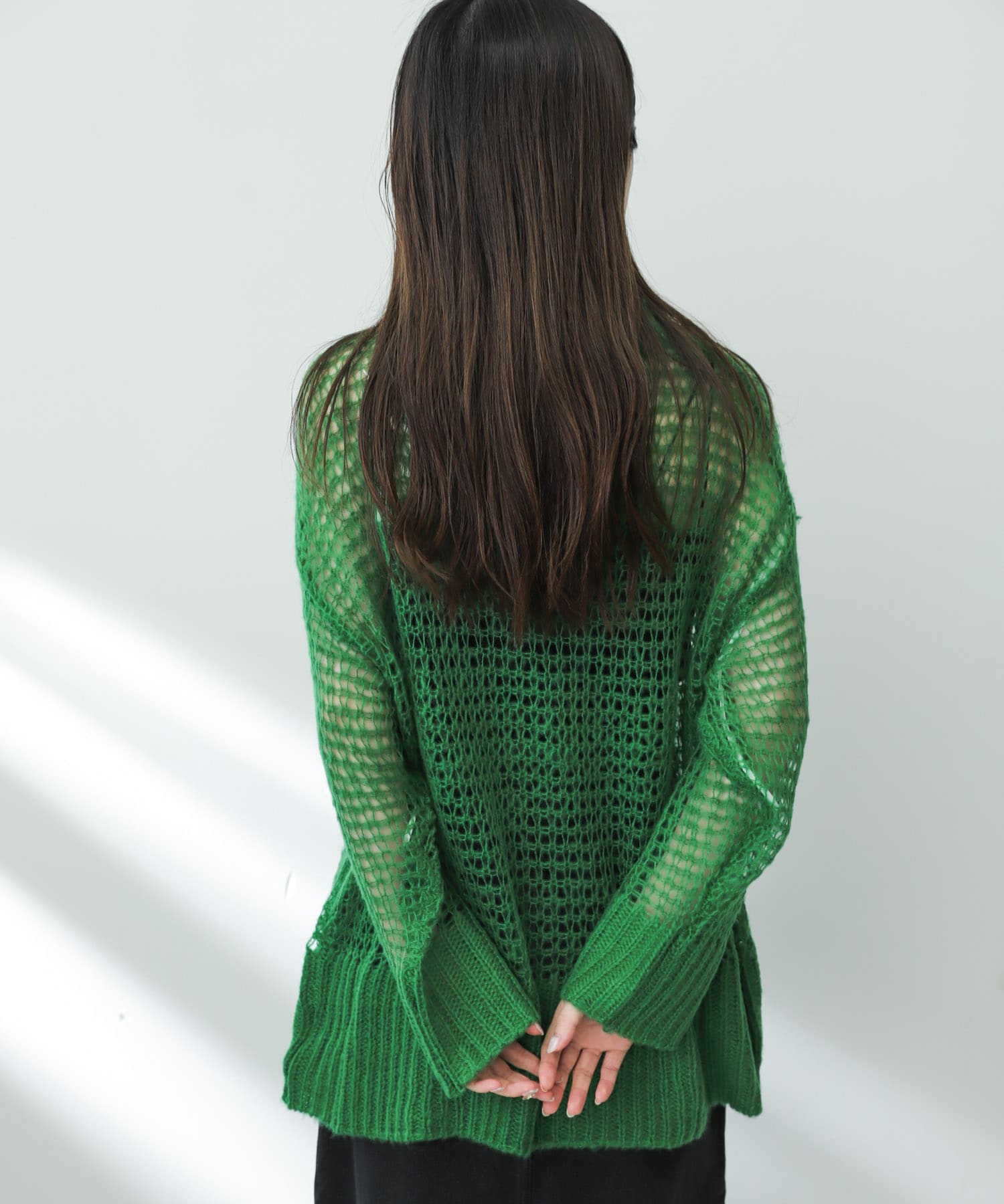GREEN