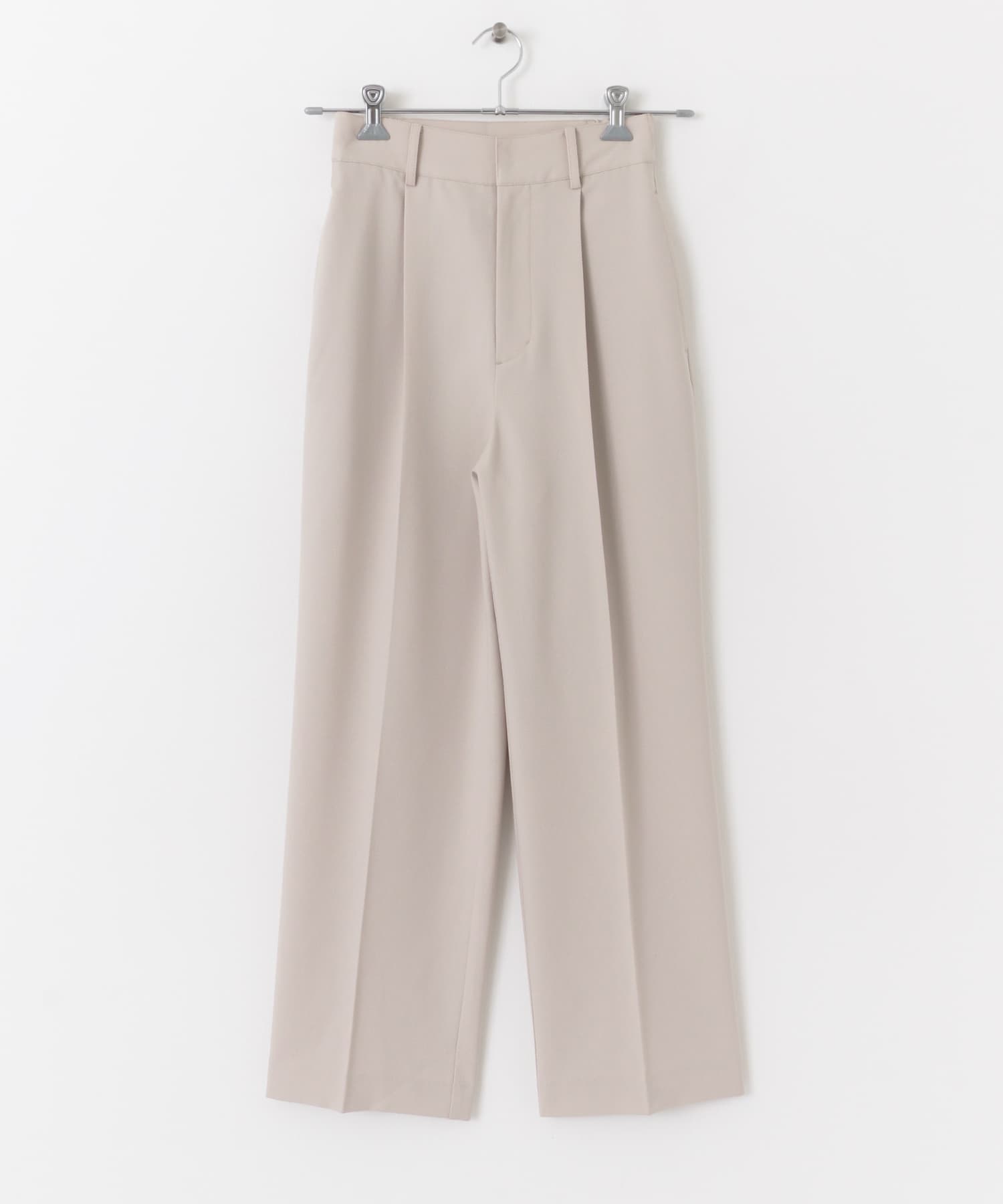 センタープレススラックスパンツ GREIGE XS