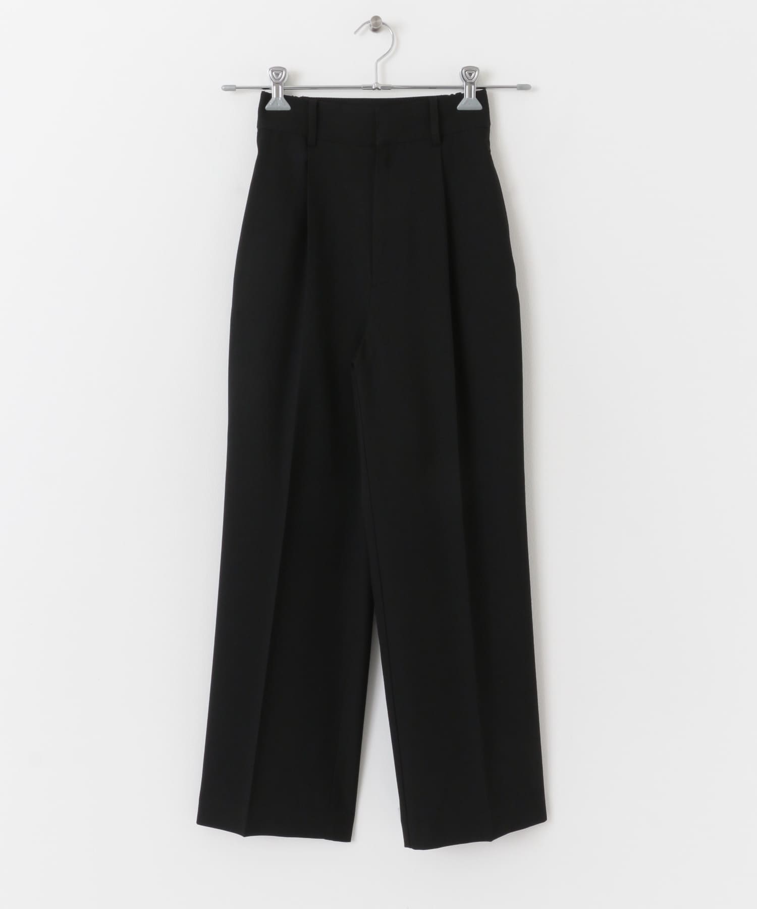 センタープレススラックスパンツ BLACK XS