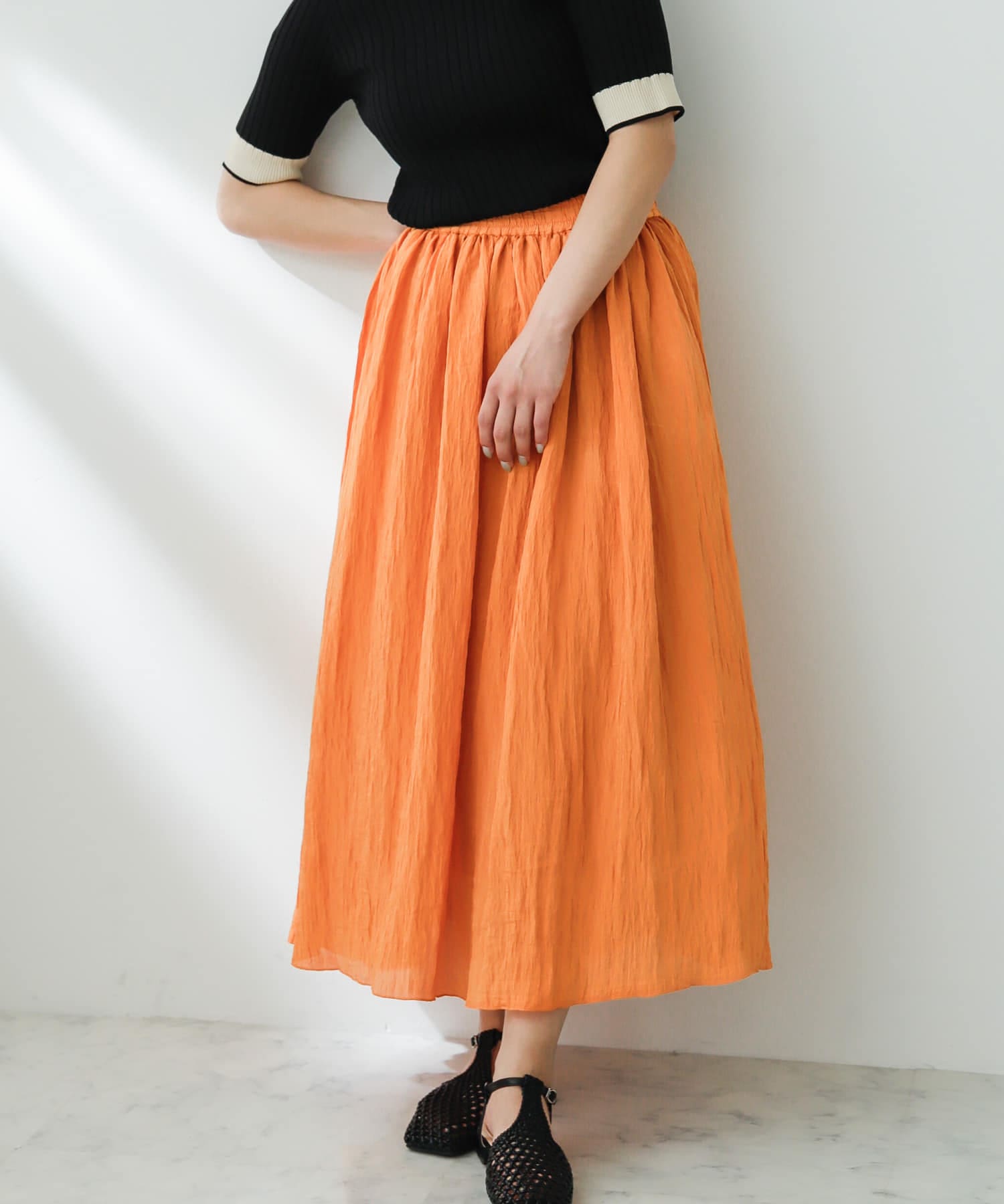 ORANGE