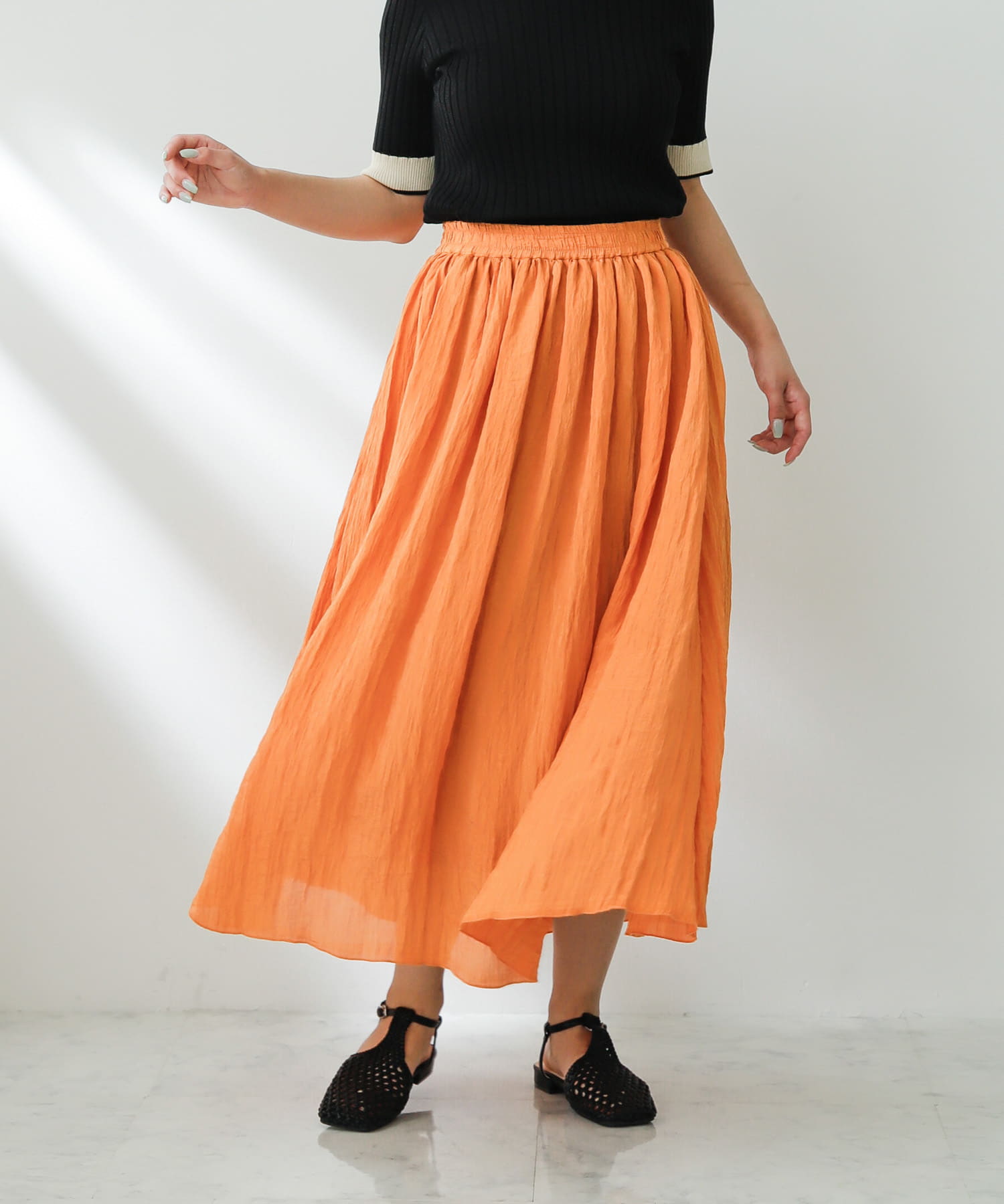 ORANGE