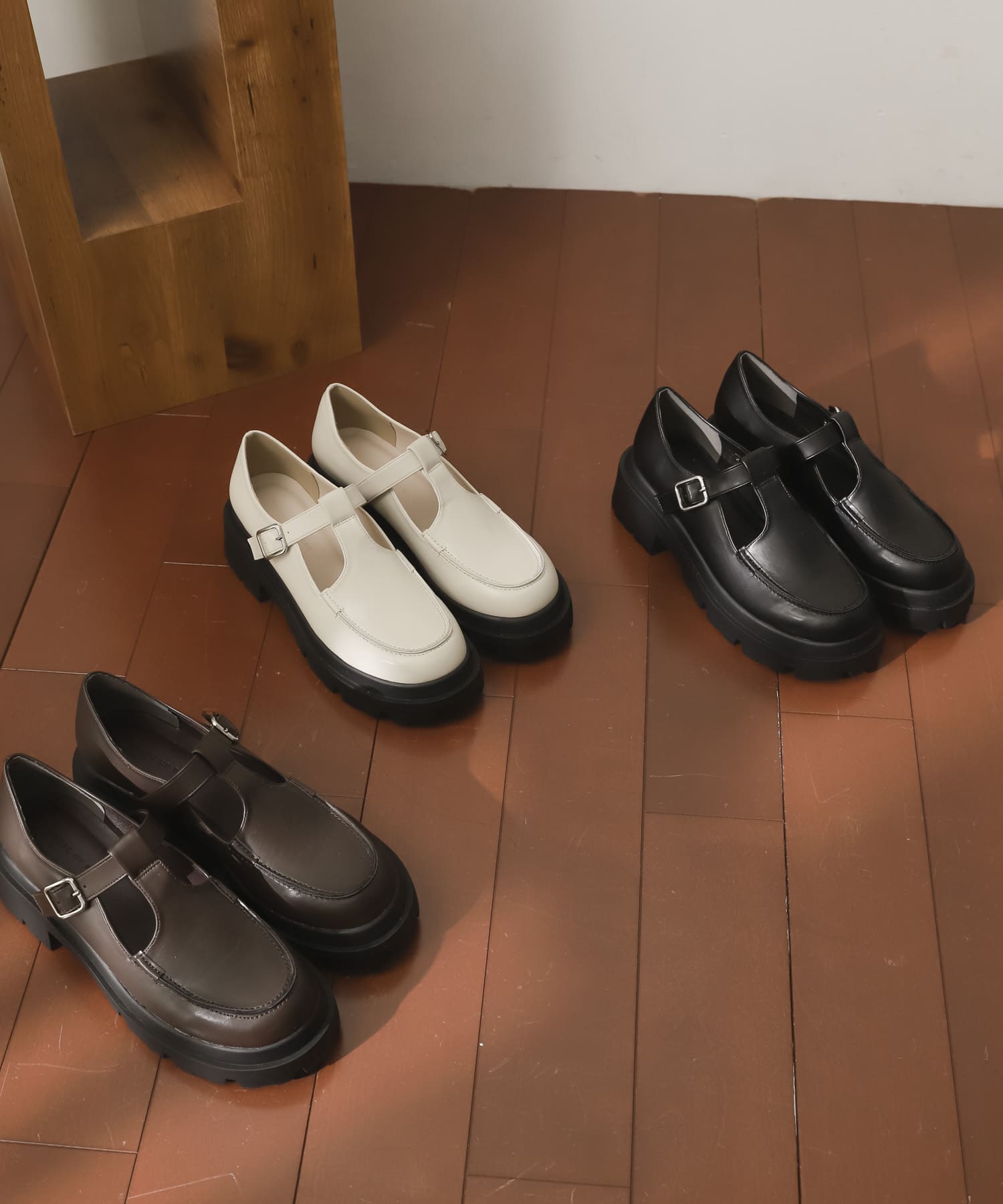 Tストラップボリュームソールシューズ BLACK S