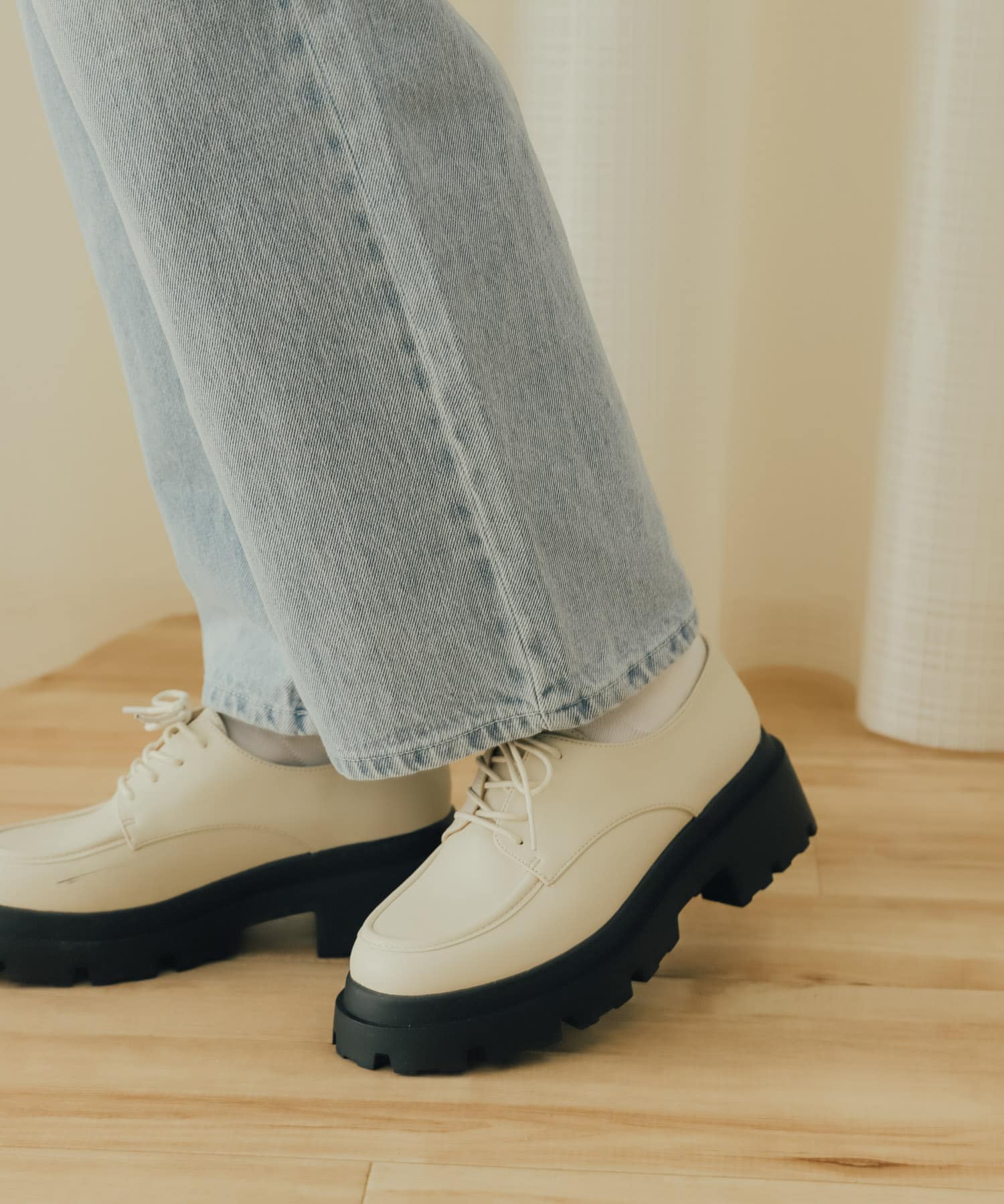 レースアップボリュームソールシューズ IVORY S