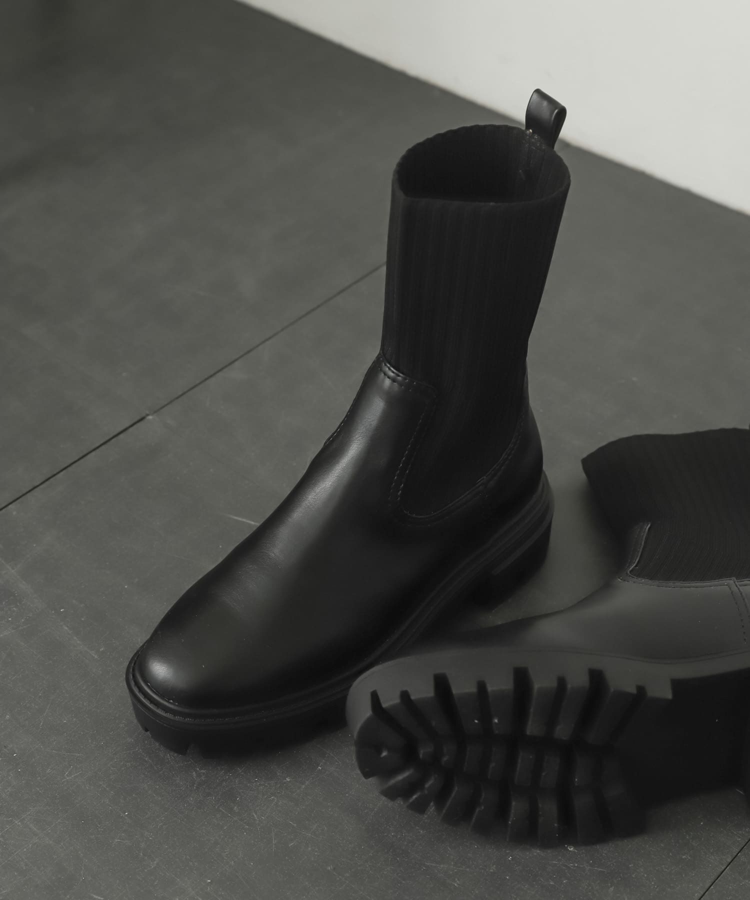 ボリュームソールニットブーツ BLACK S