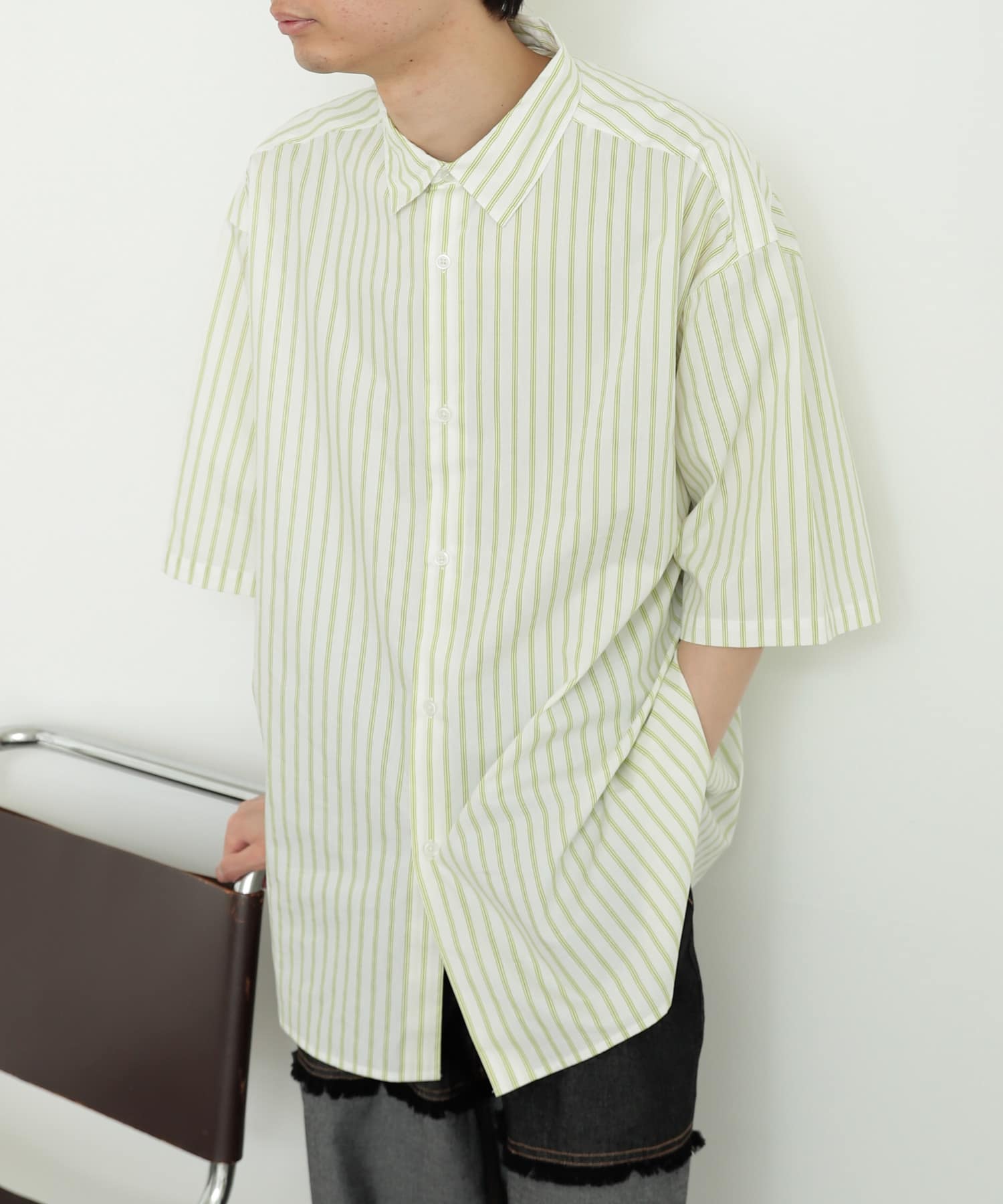 WHT×MNT