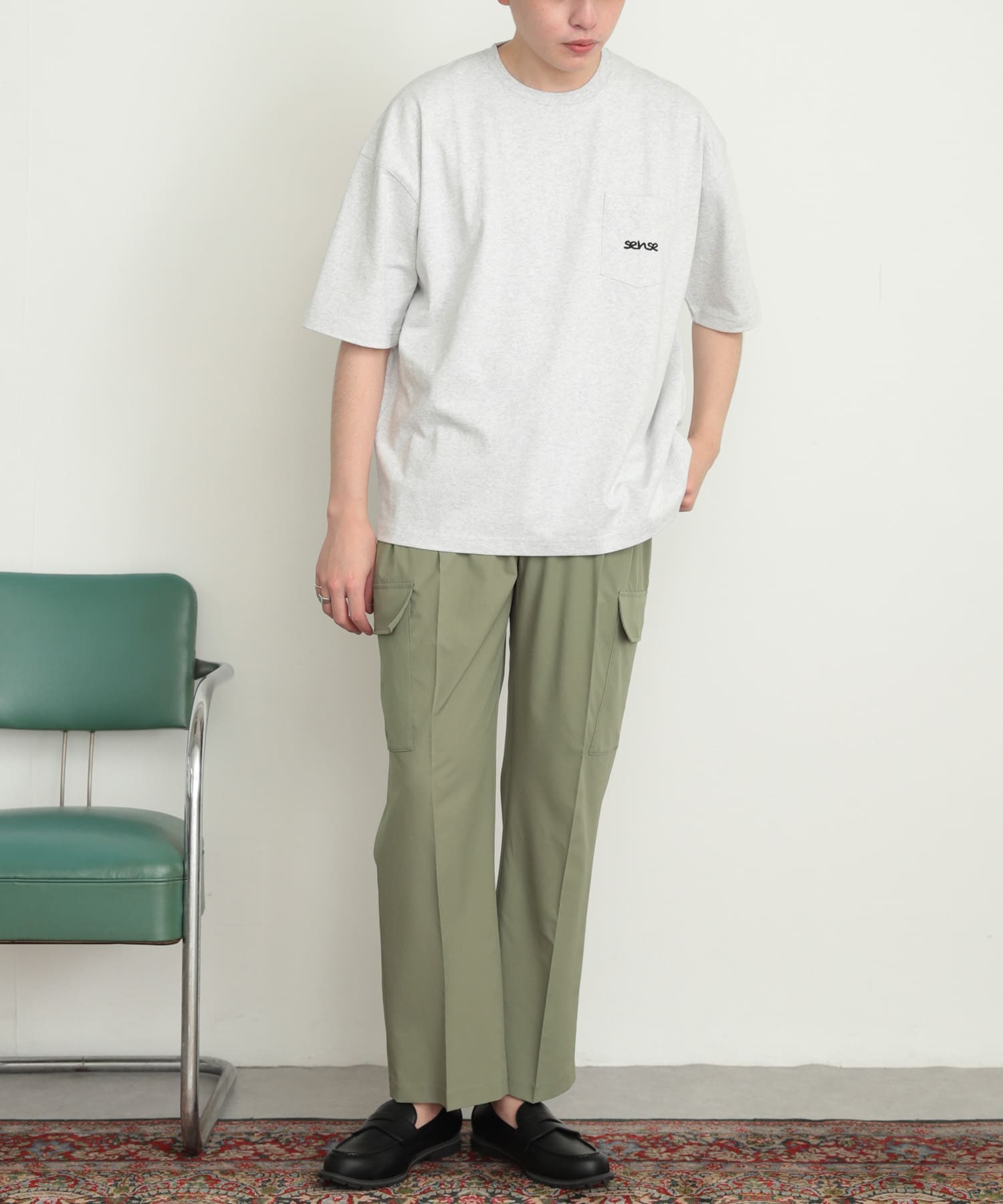 KHAKI