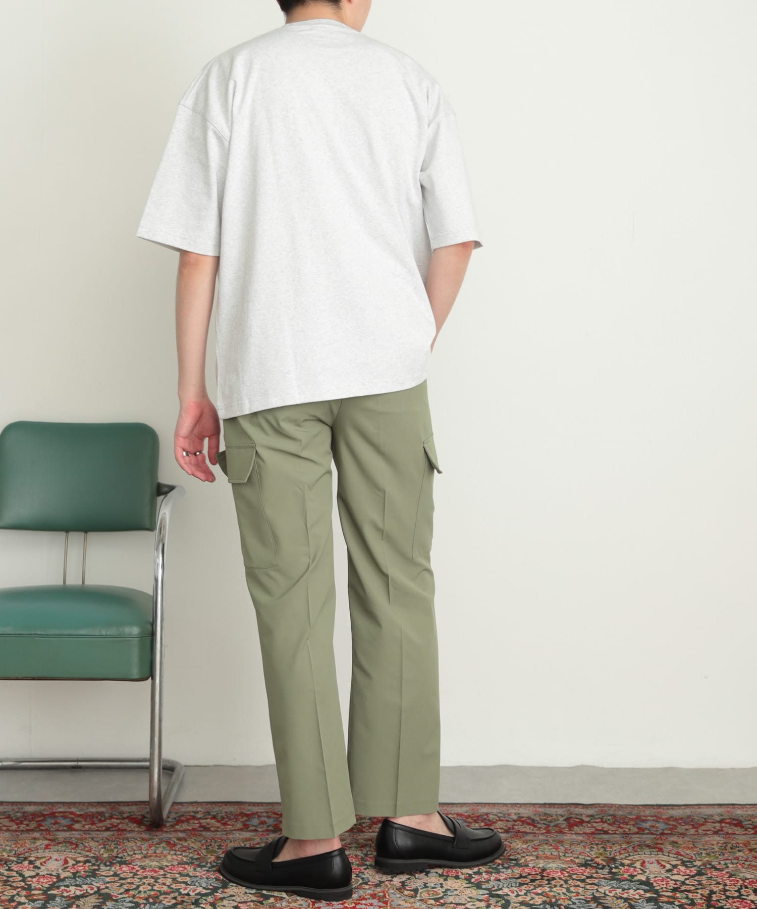 KHAKI