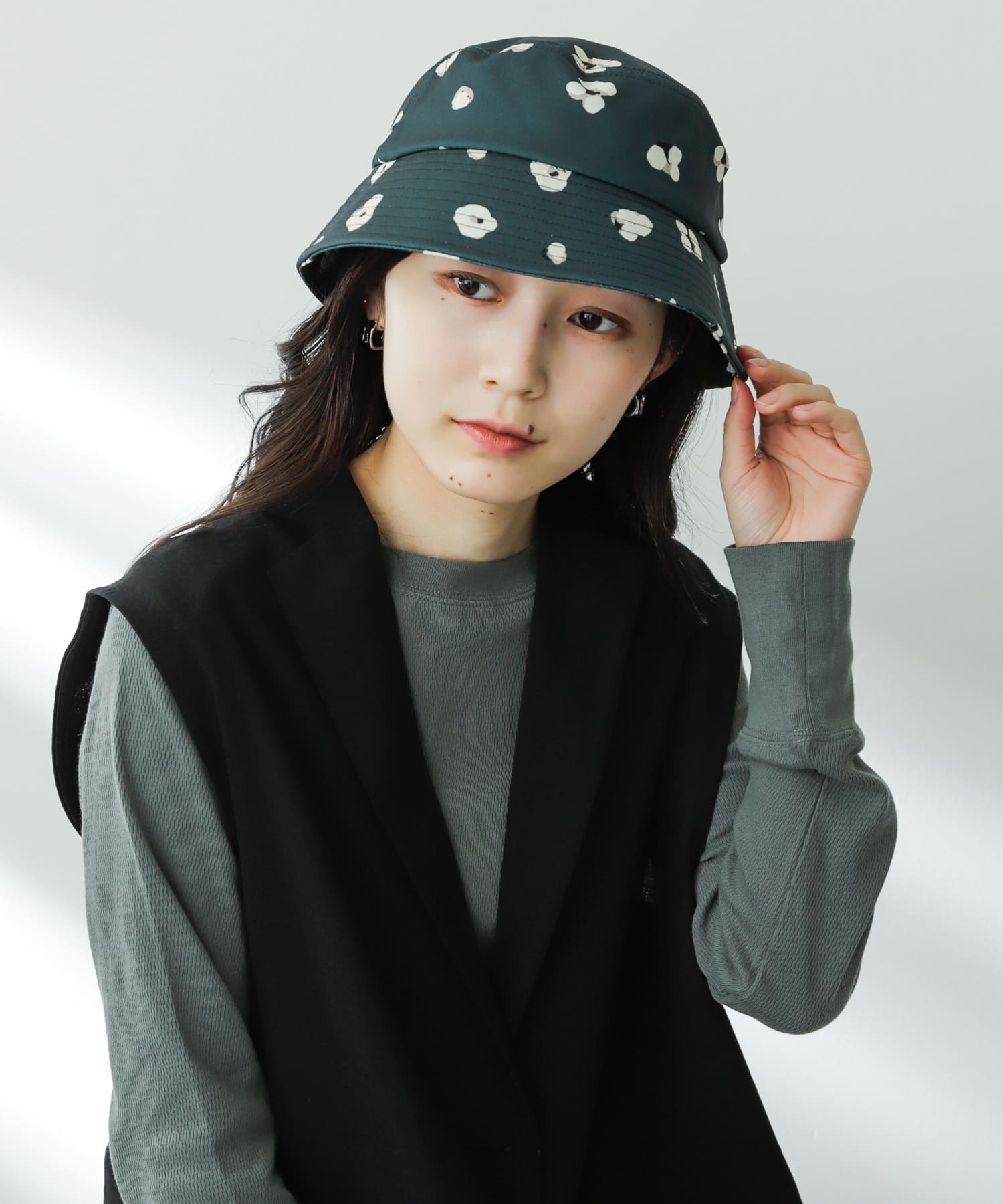 『ユニセックス』ボタニカルバケットハット BOTANICAL2 one