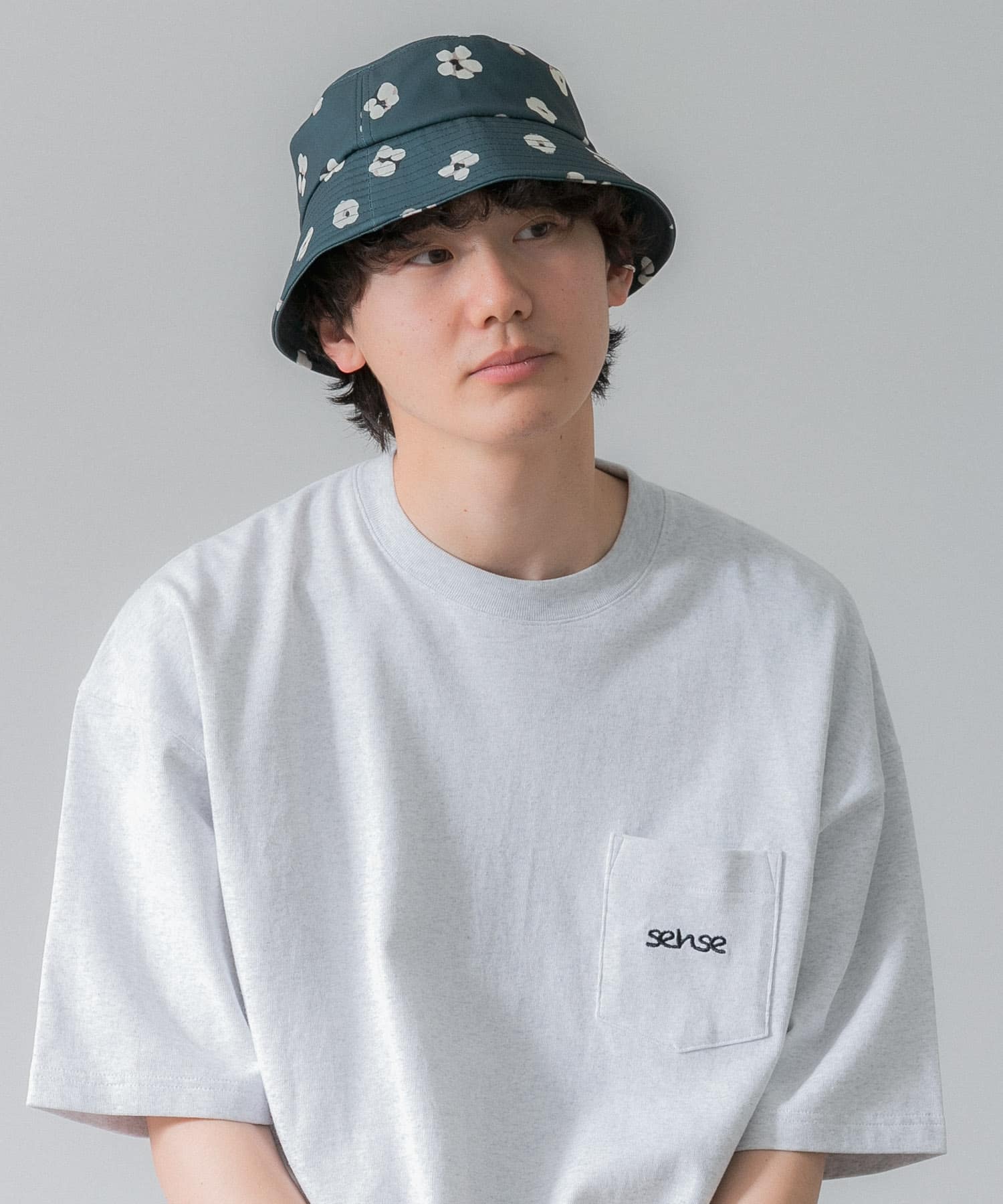 『ユニセックス』ボタニカルバケットハット BOTANICAL2 one