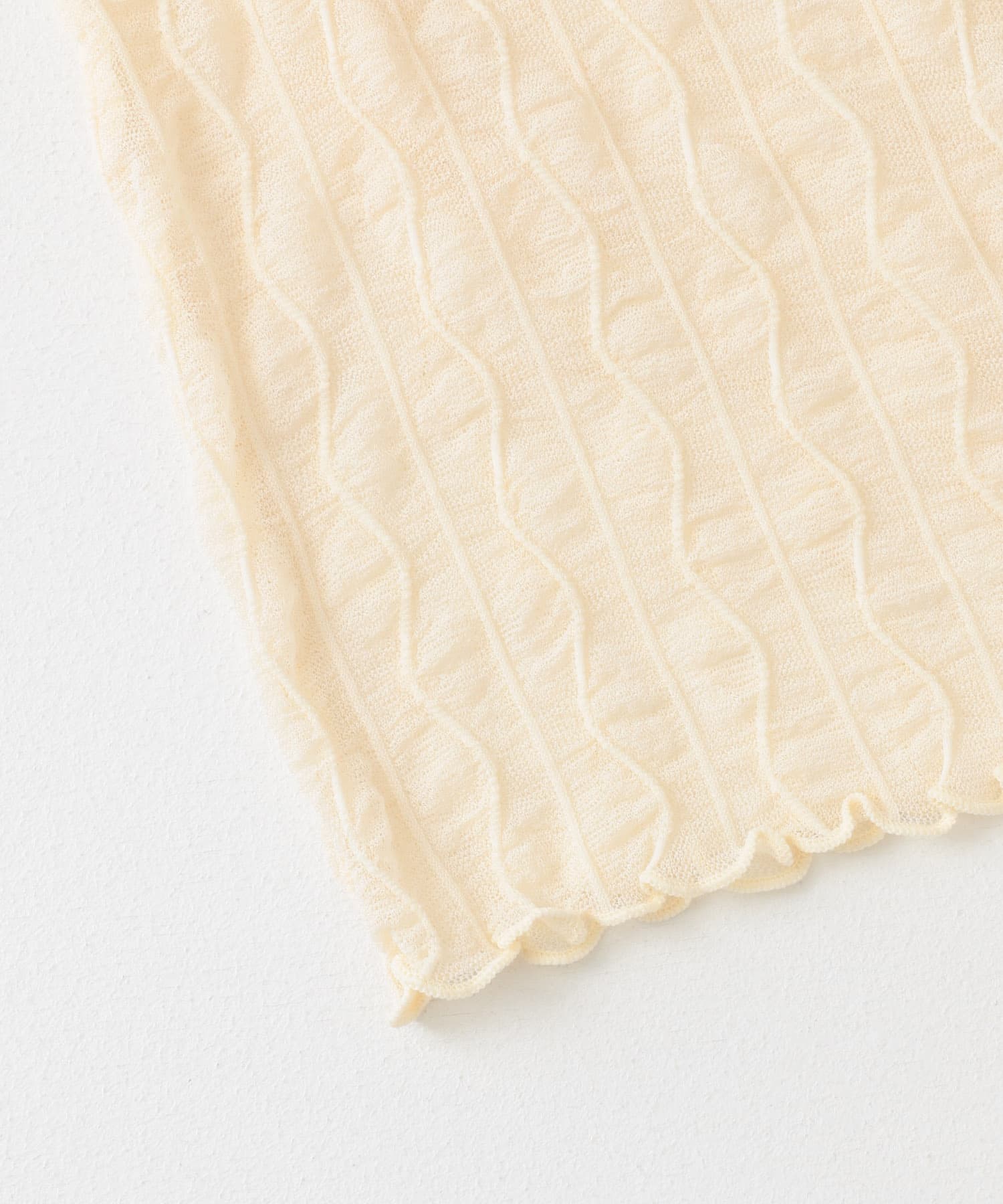 ウェーブパターンシアートップ(5分袖) OFF WHITE one