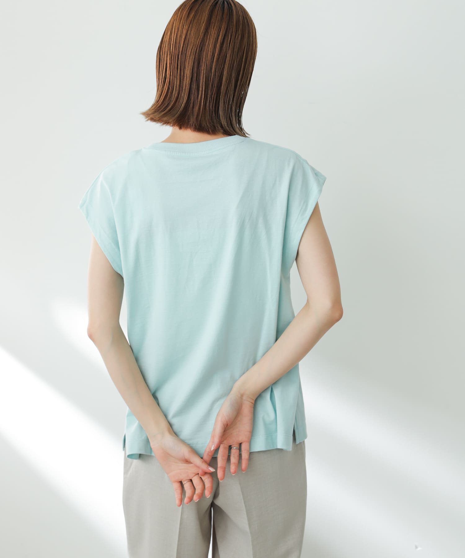 身長：169cm サイズ：one
