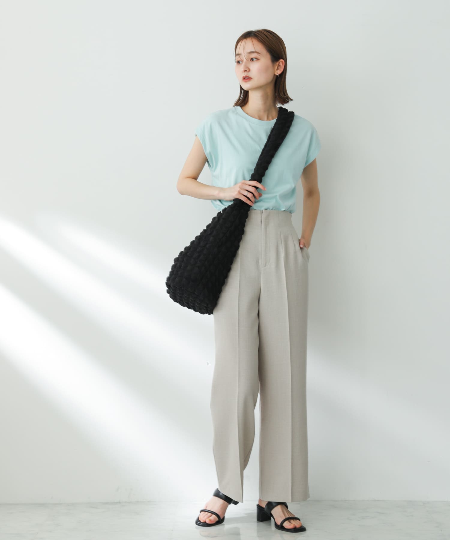 身長：169cm サイズ：one