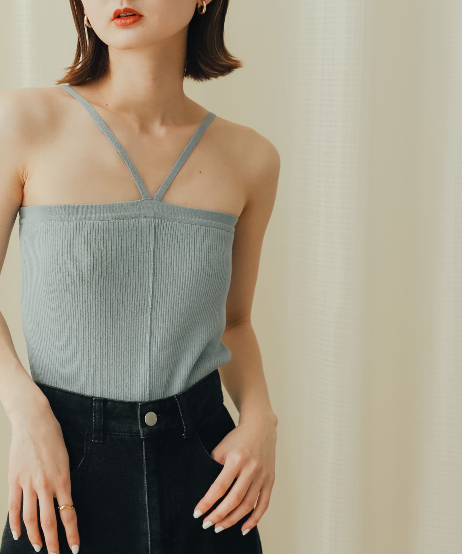 ホルターネックニットキャミソール(one BEIGE): トップス｜URBAN