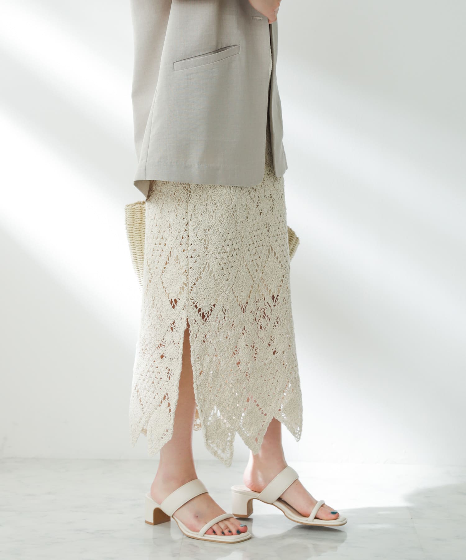 IVORY