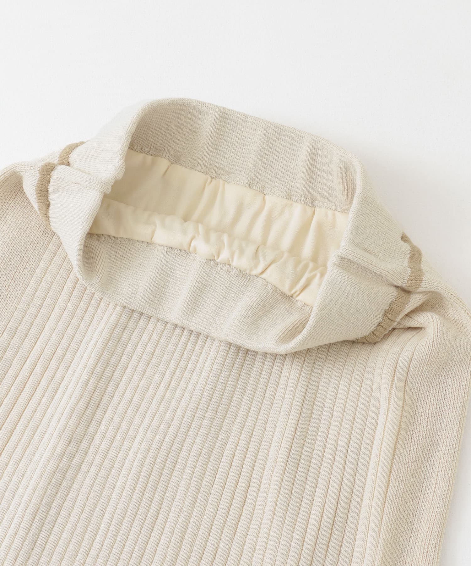 トリミングナローニットスカート IVORY one