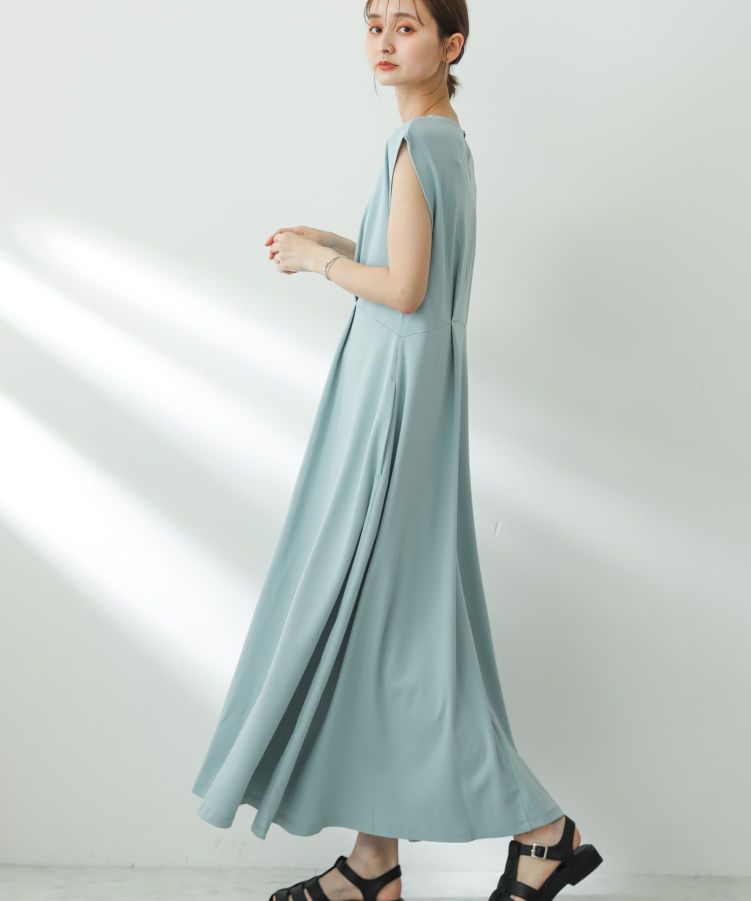 L.BLUE