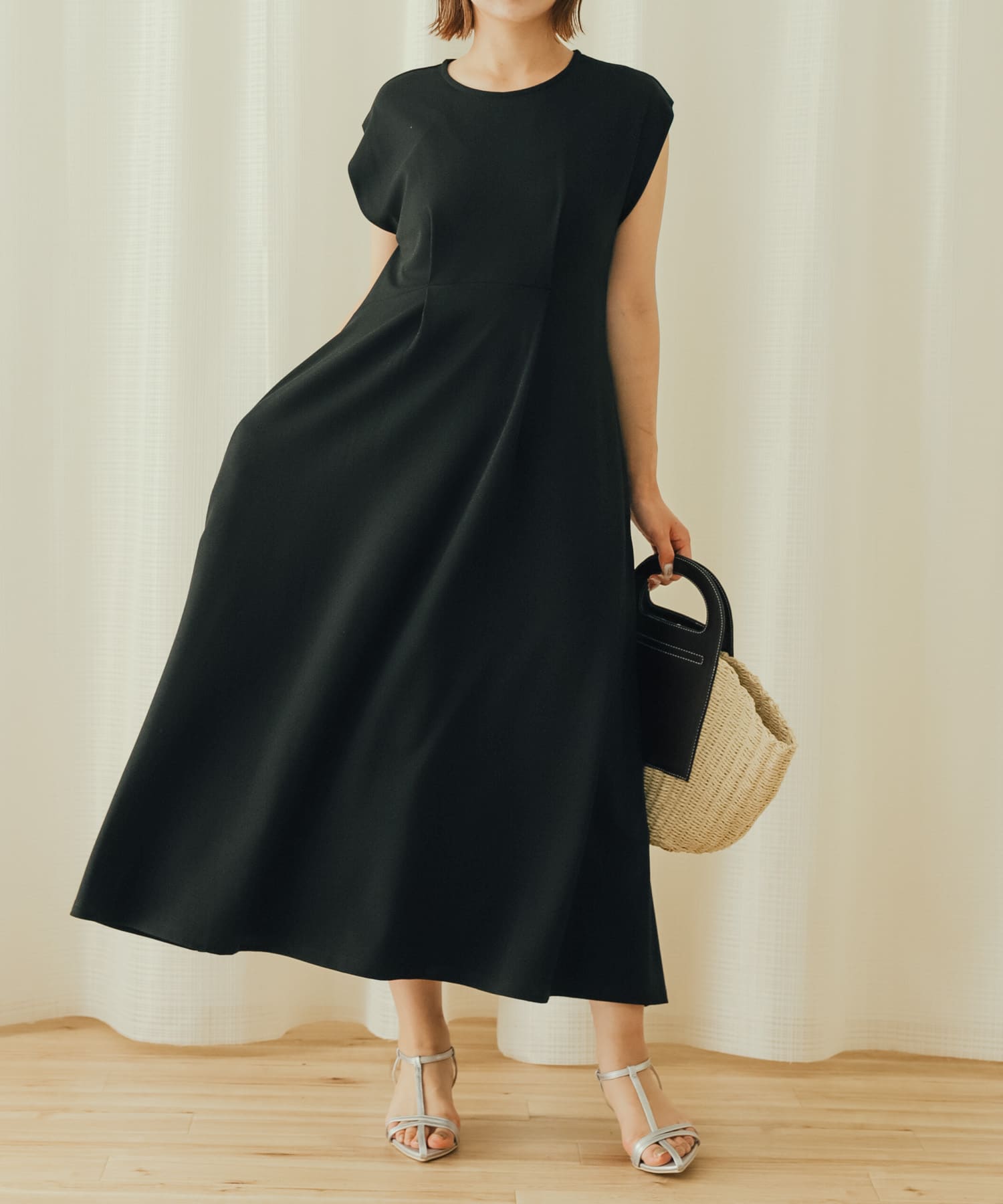 身長：158cm サイズ：one