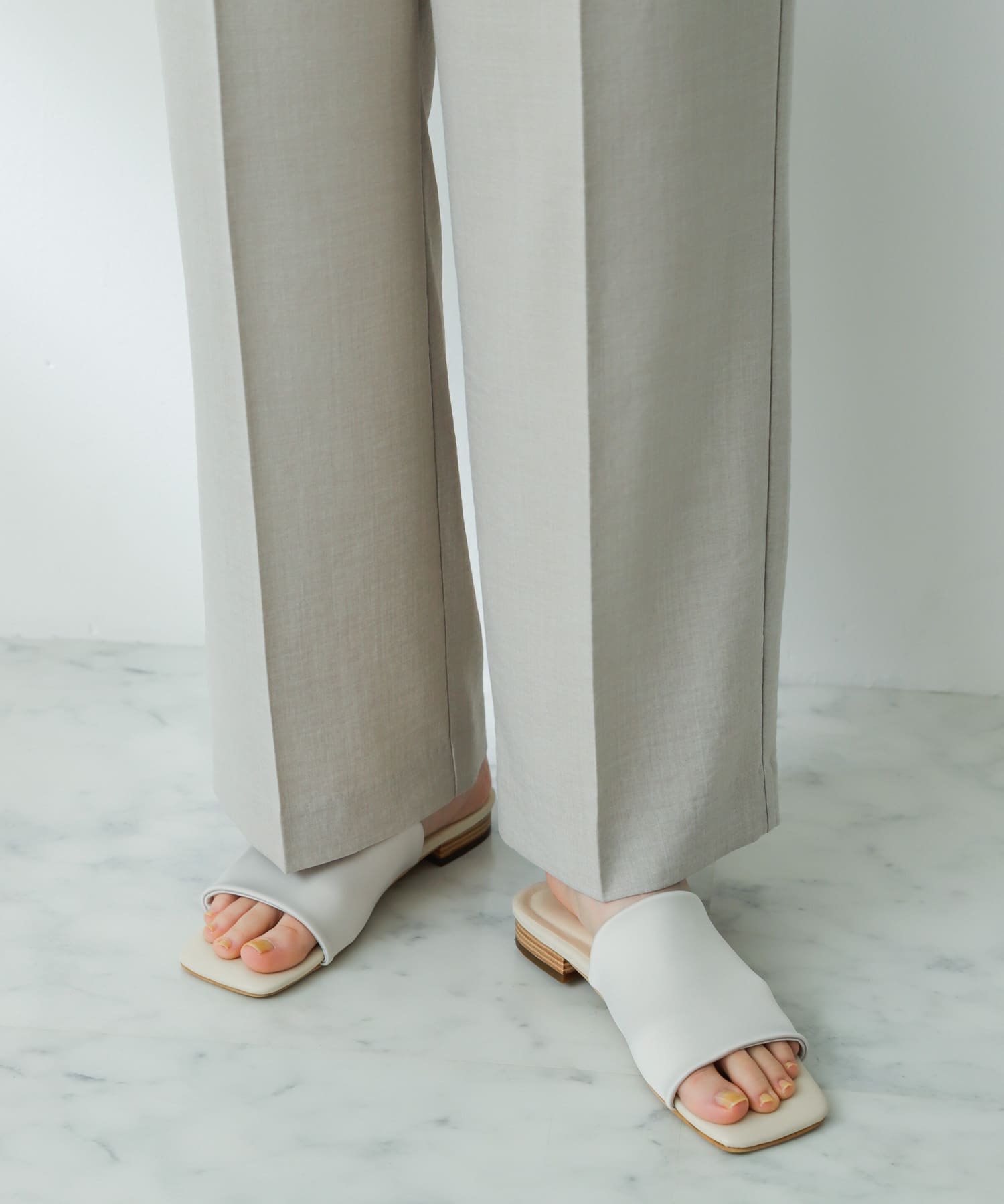 サテンストレッチミュール IVORY S