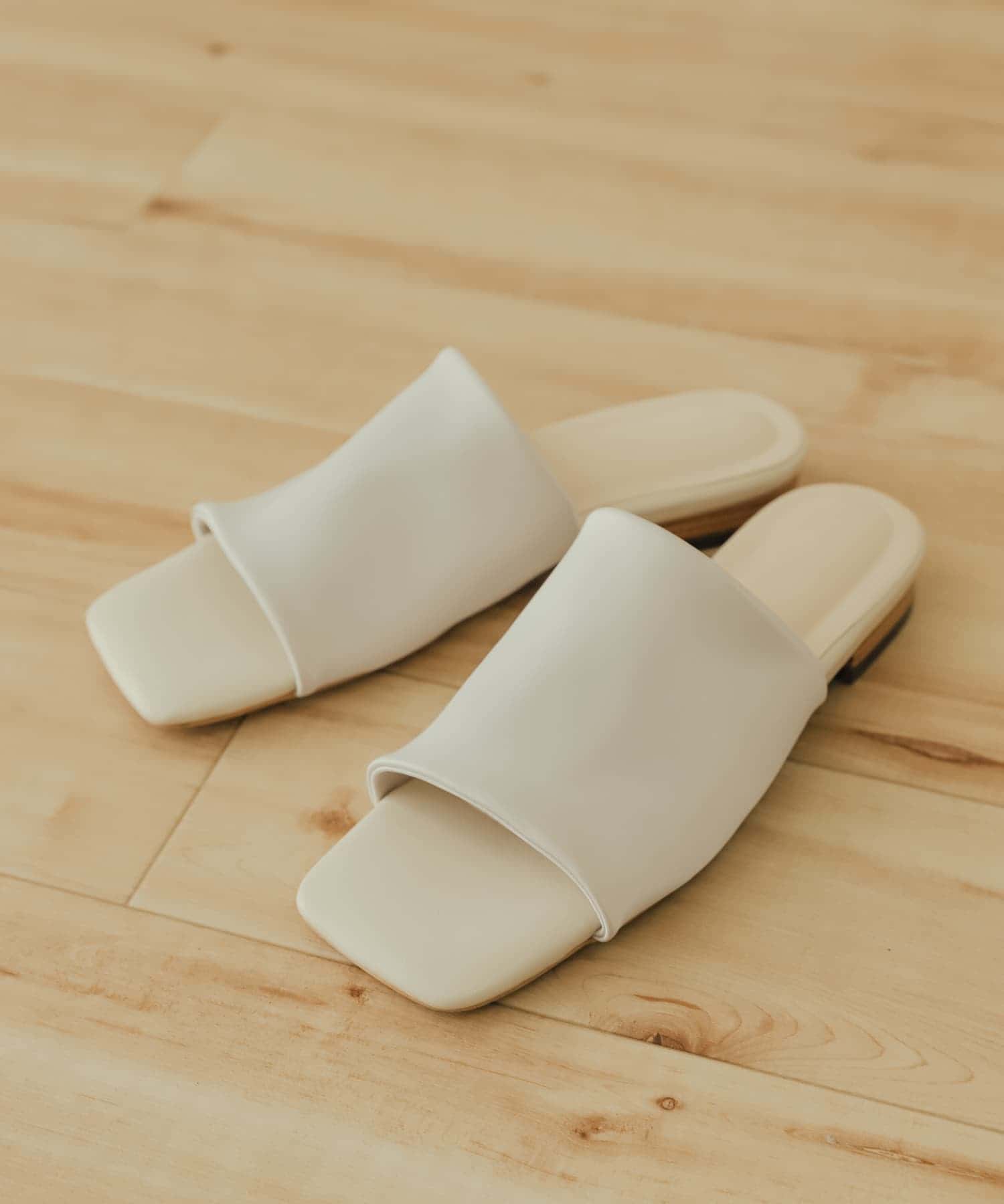 サテンストレッチミュール IVORY S