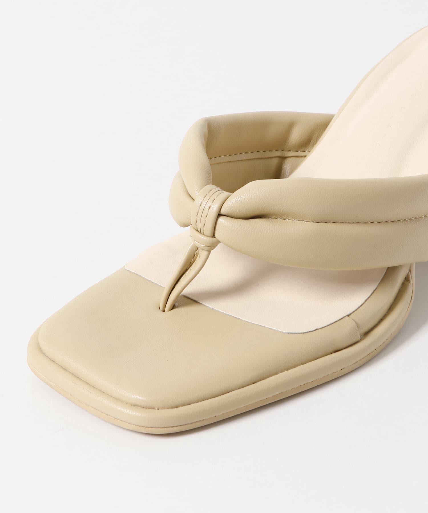 パテッドトングヒールサンダル BEIGE S