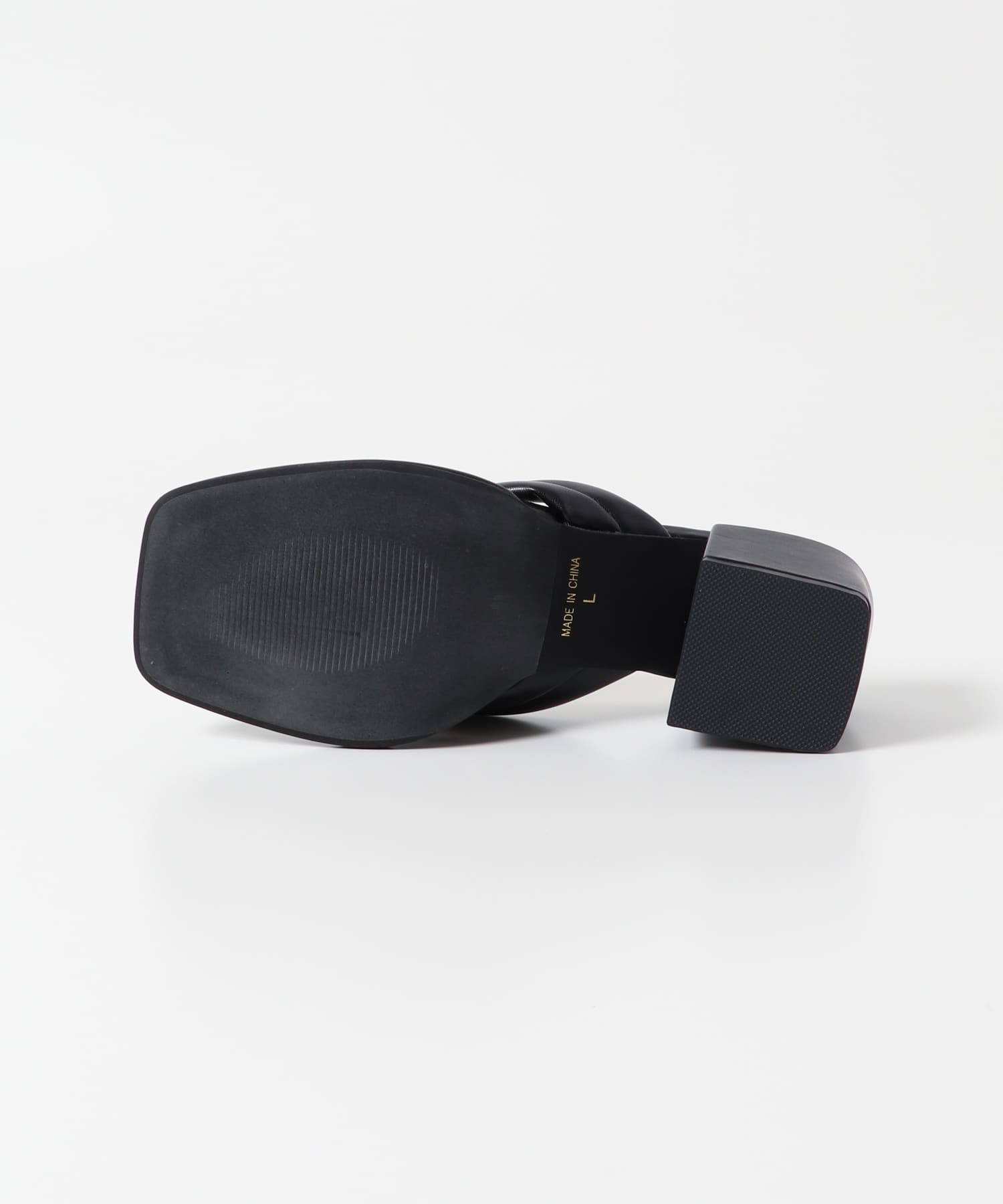 パテッドトングヒールサンダル BLACK S